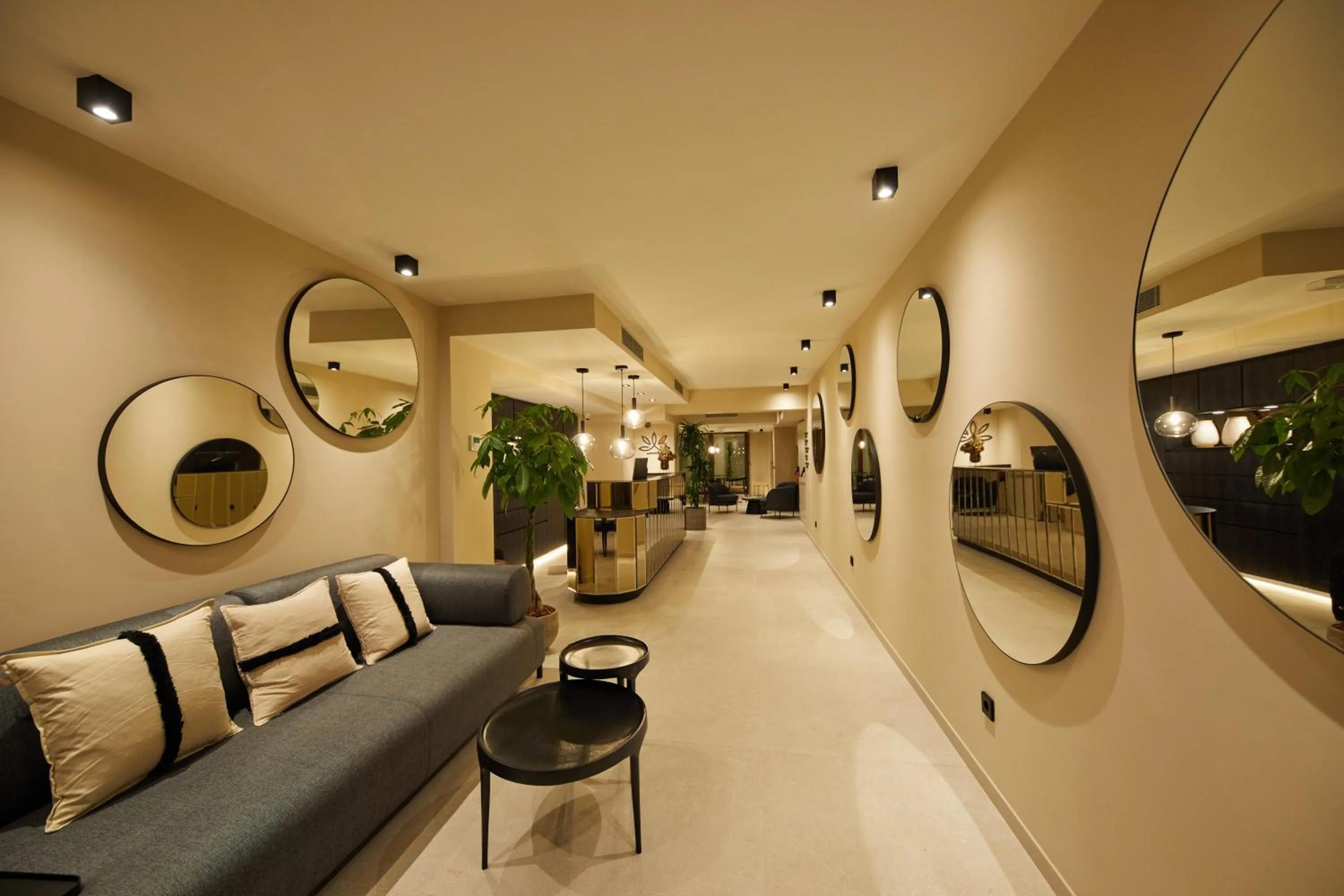 Spa and wellness centre/facilities in Belle Marivent Mediterranean Petit Hotel