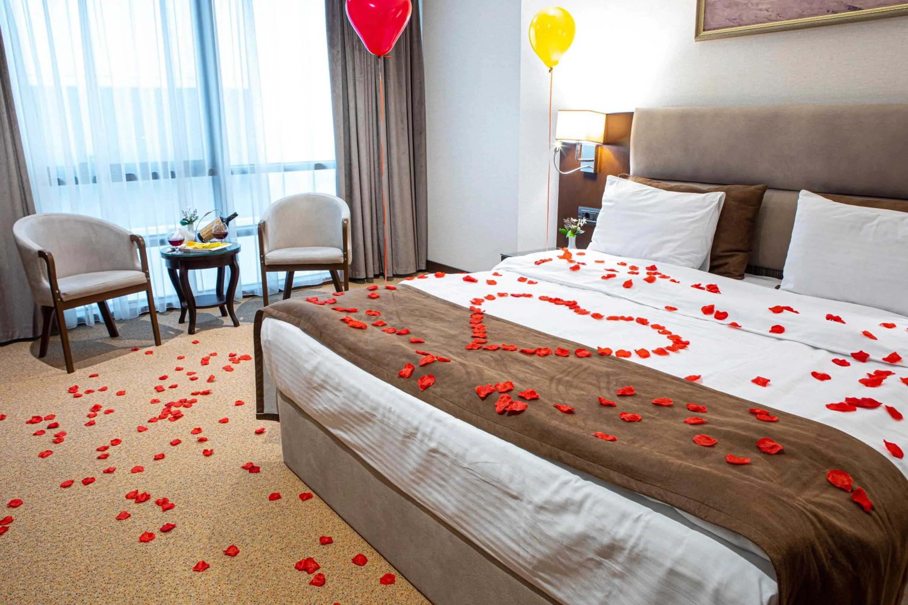 Bed in The Diamond Hotel Baku