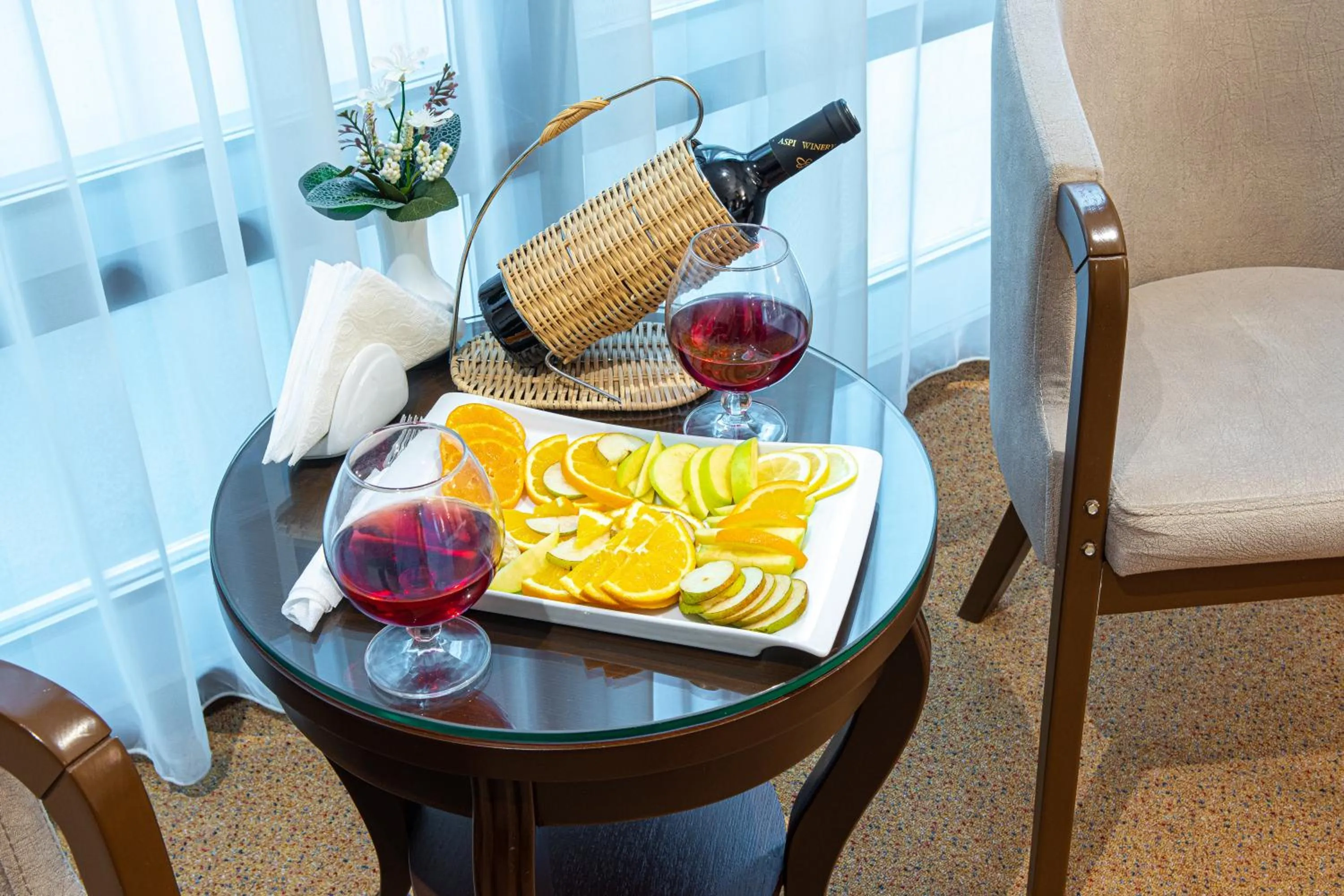 Food and drinks in The Diamond Hotel Baku