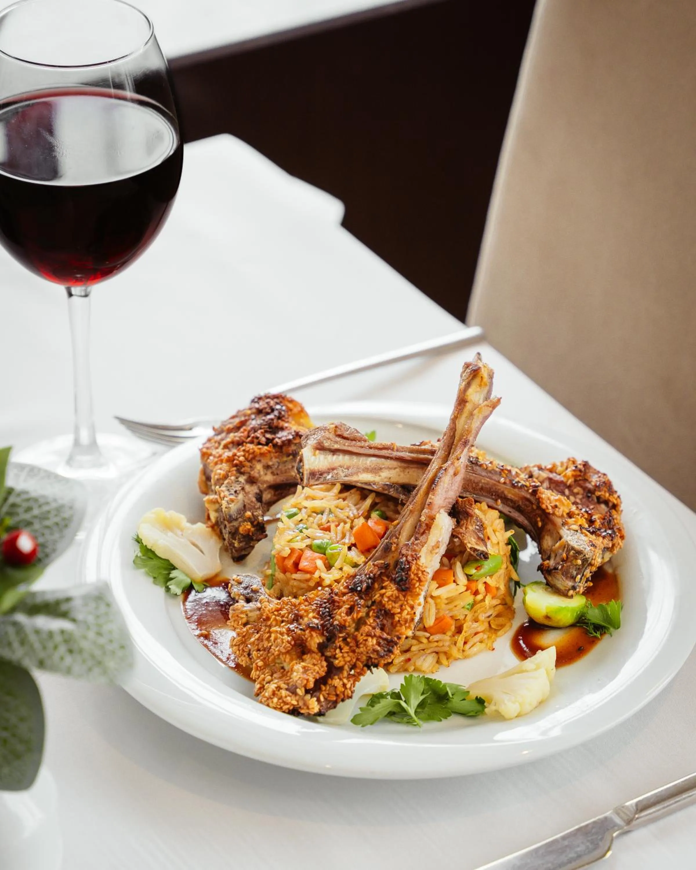 Restaurant/places to eat, Lunch and Dinner in The Diamond Hotel Baku