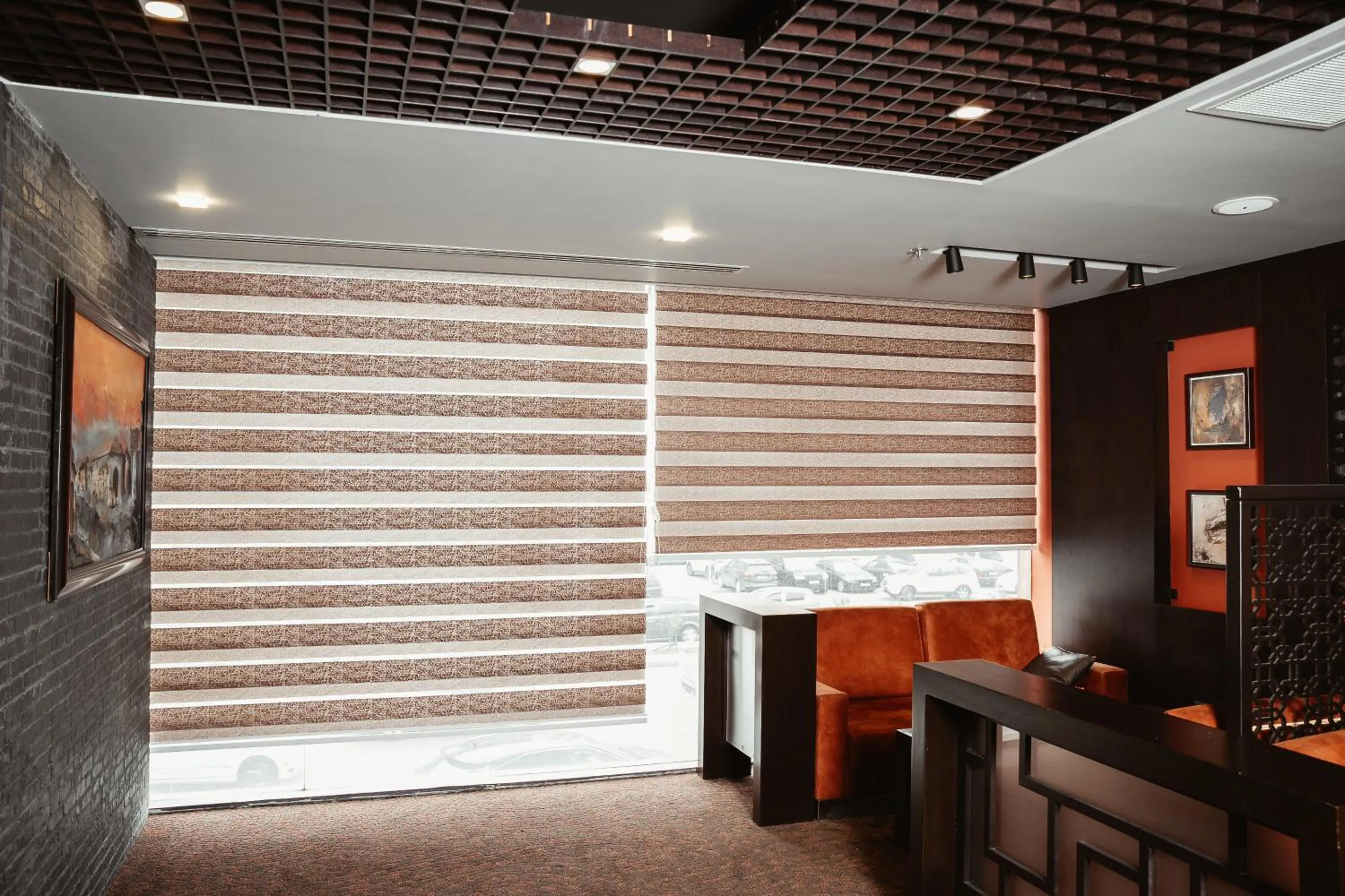 Restaurant/places to eat in The Diamond Hotel Baku