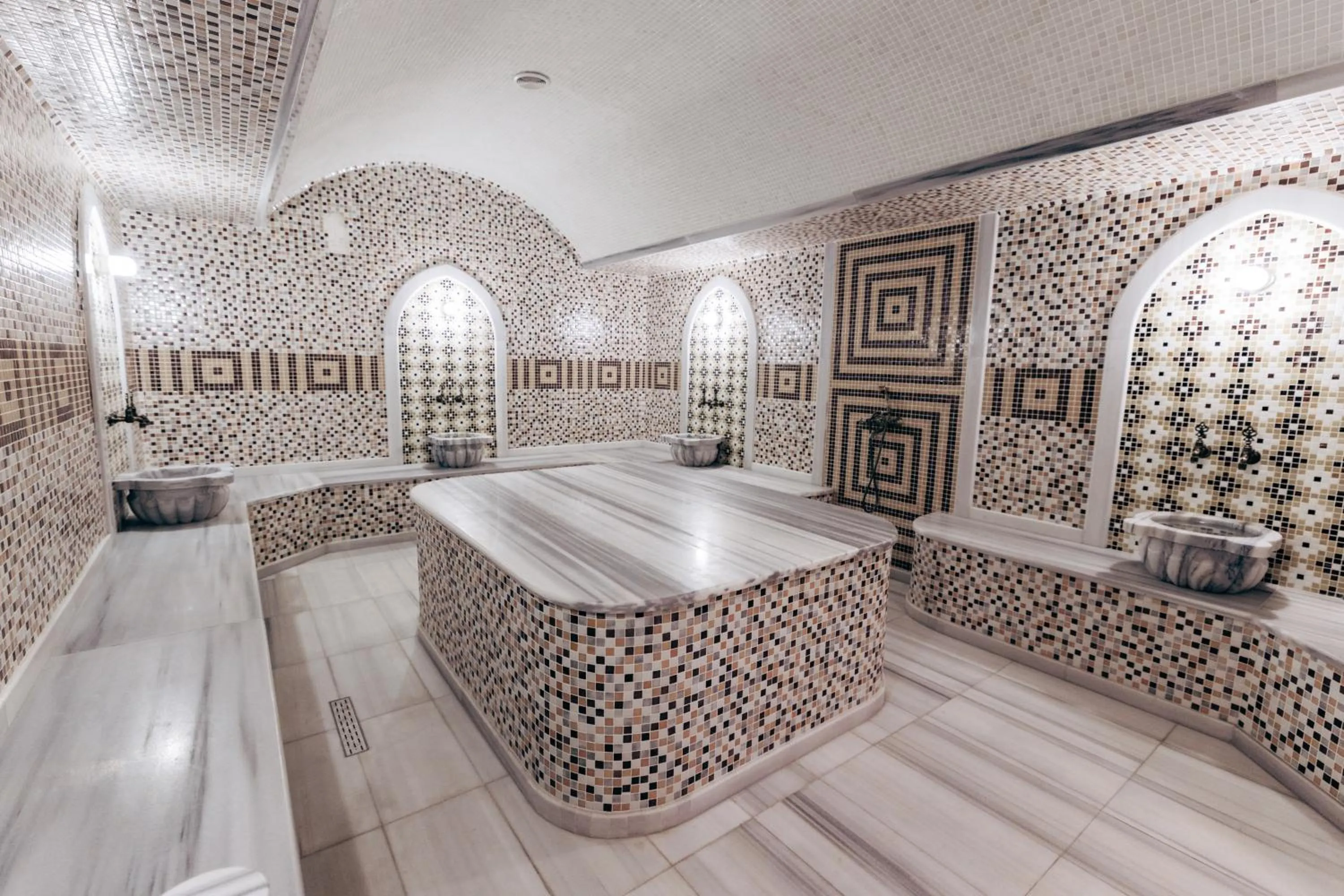 Public Bath, Bathroom in The Diamond Hotel Baku