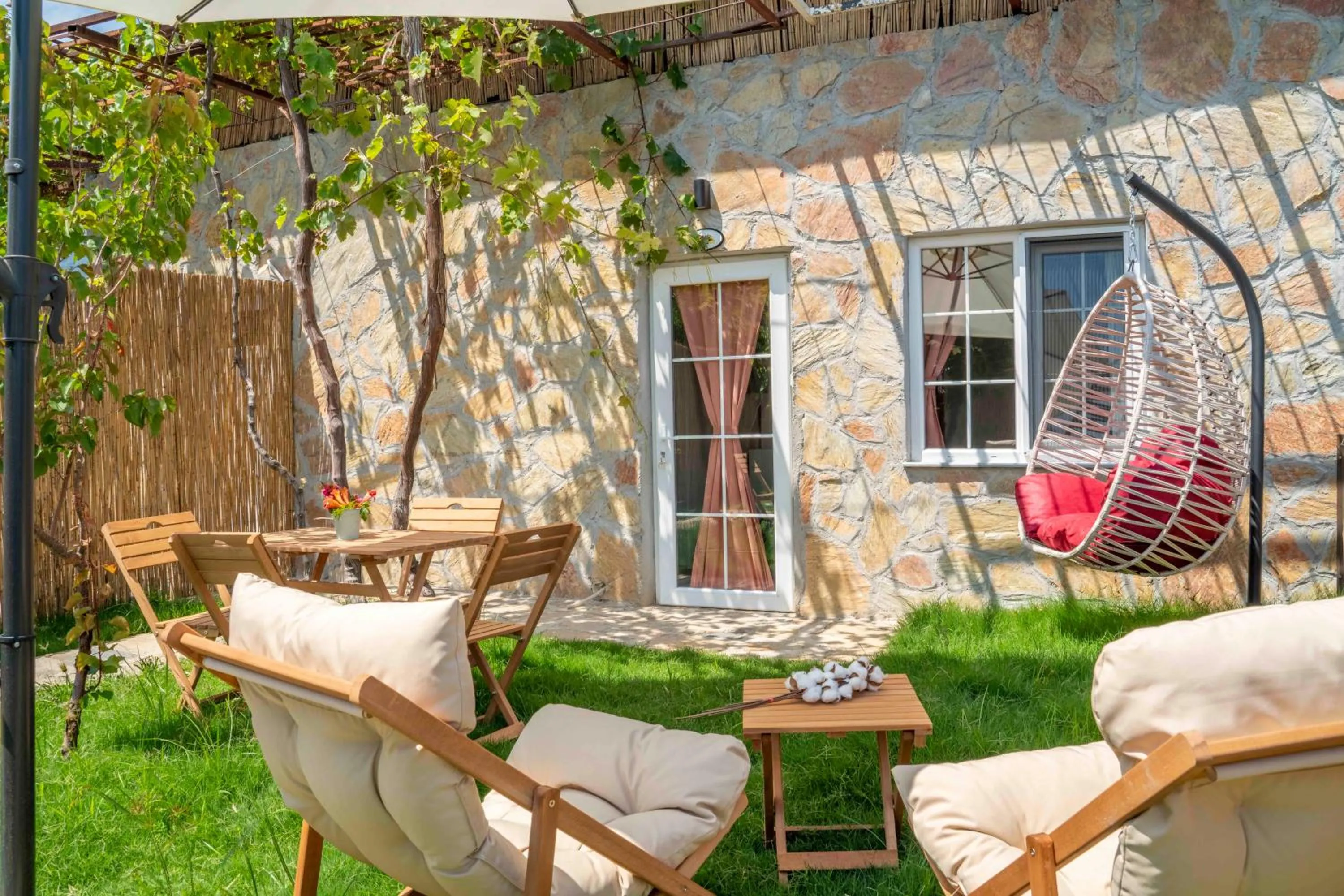 Garden in Kamkat Otel