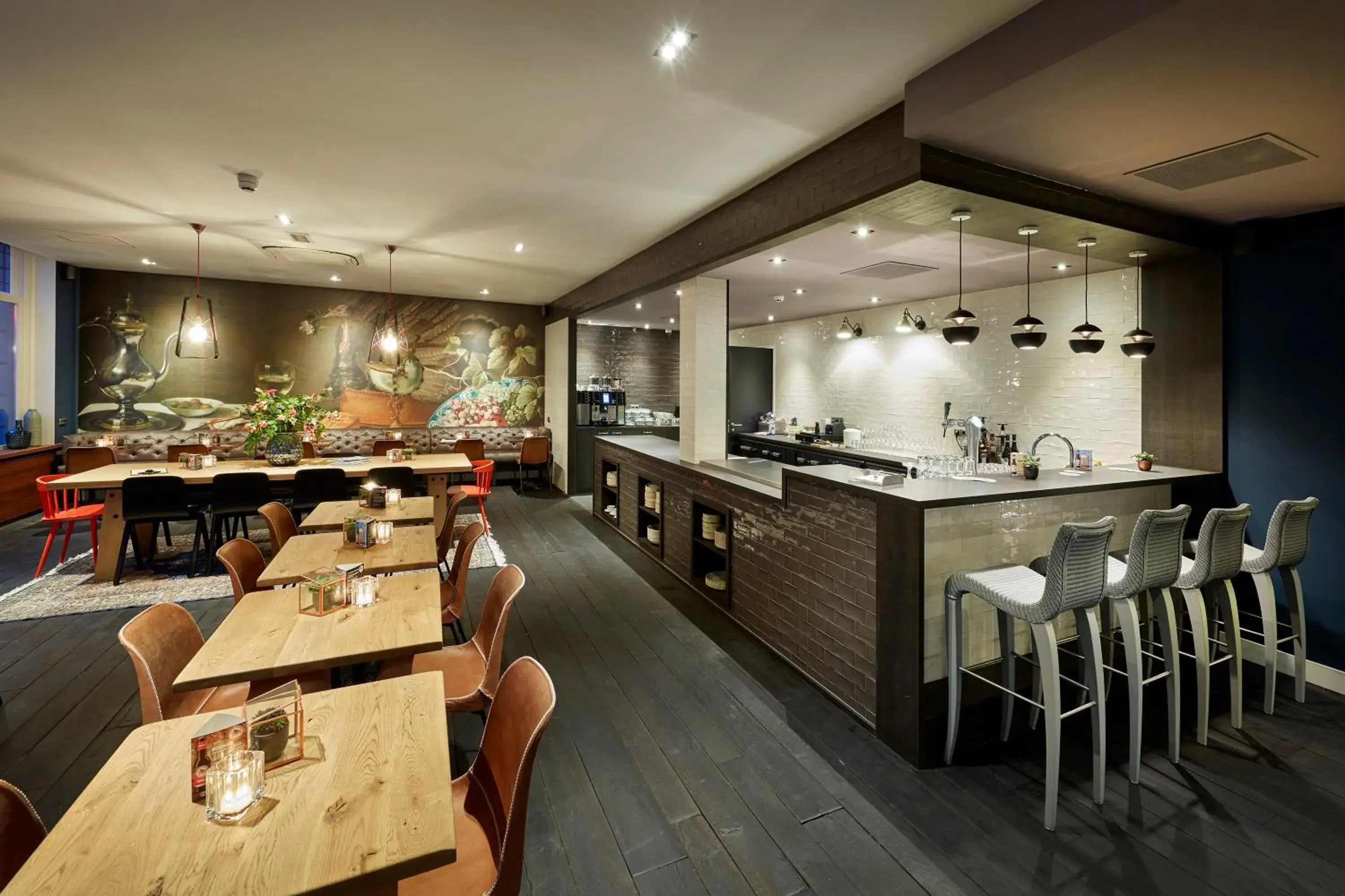 Lounge or bar in Hotel Lion D'Or Lounge or bar in Hotel Lion D'Or