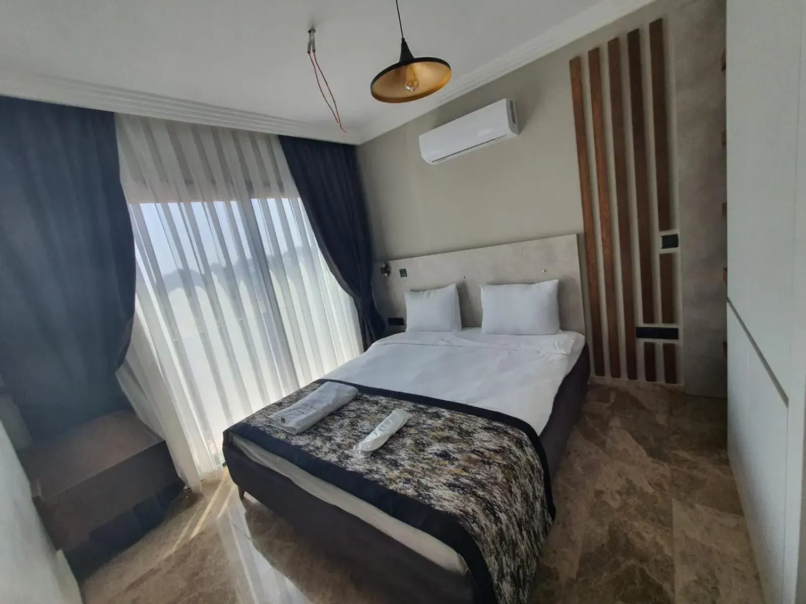 Bed in Del Mare Park Bed in Del Mare Park