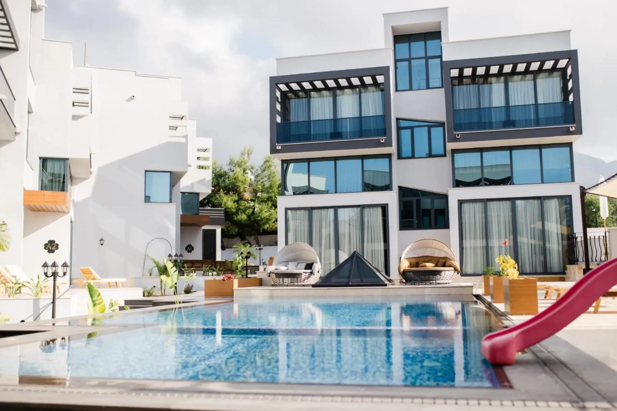 Pool view in Del Mare Park Pool view in Del Mare Park