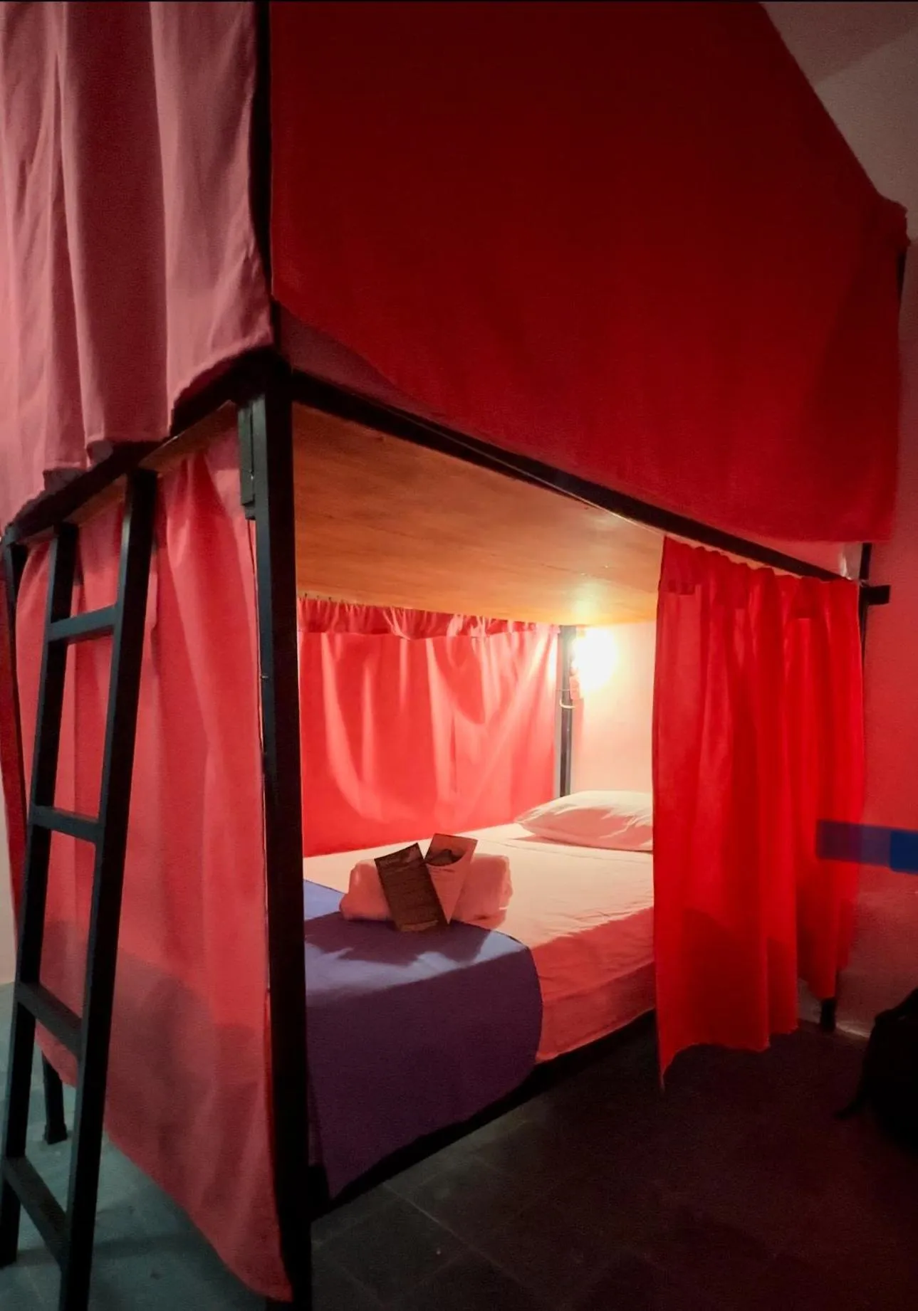 Bed in Guacamayas Hostel and Social Laundry