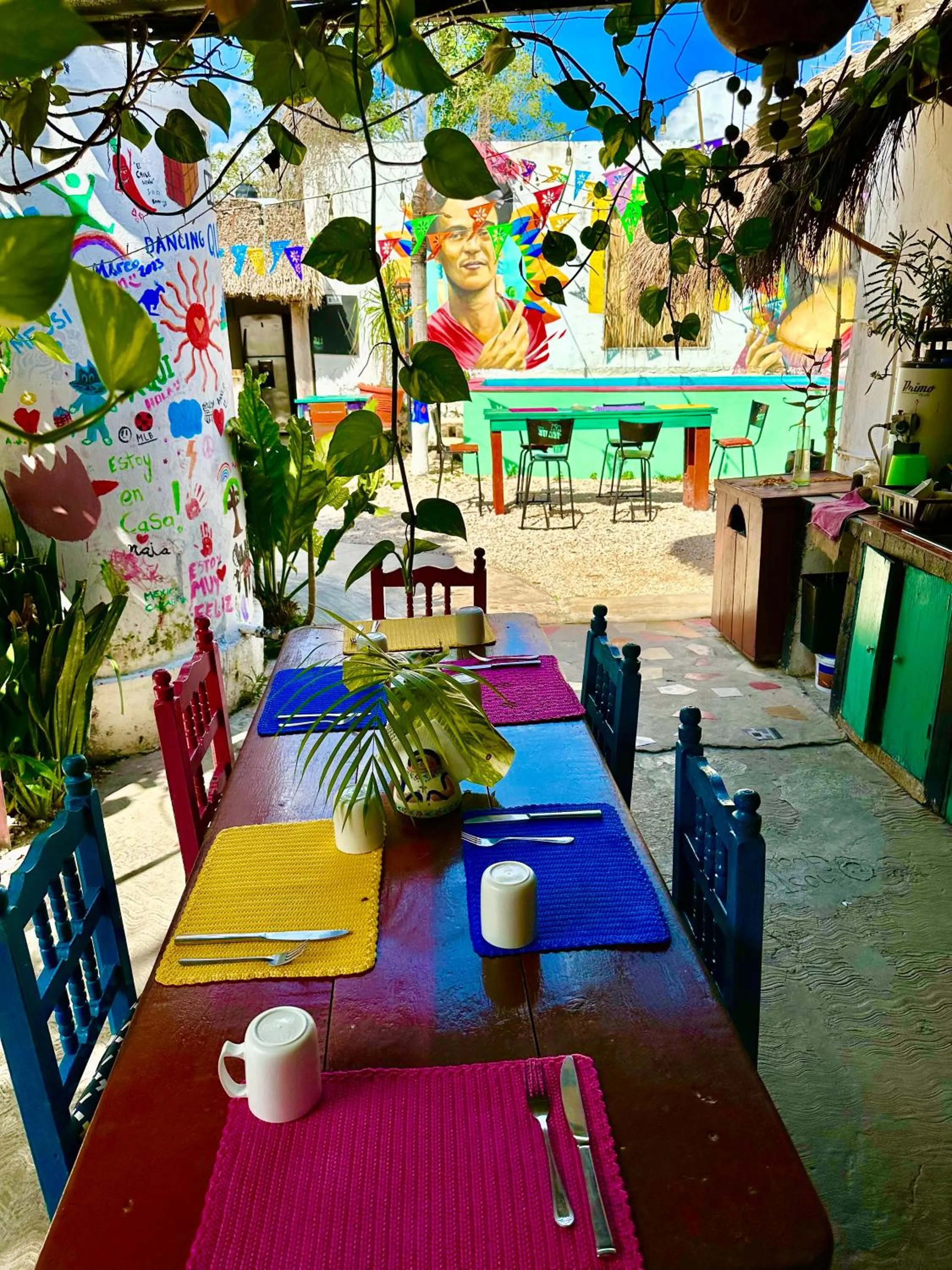 Patio in Guacamayas Hostel and Social Laundry