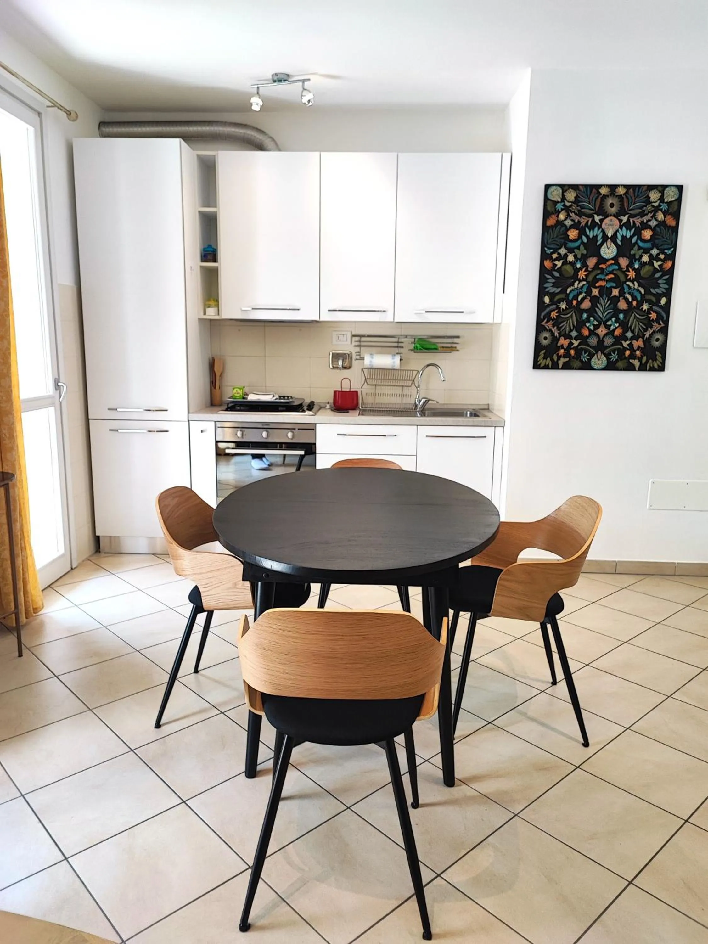 Kitchen or kitchenette in Il Melograno Apartment (Centro Storico Prato)