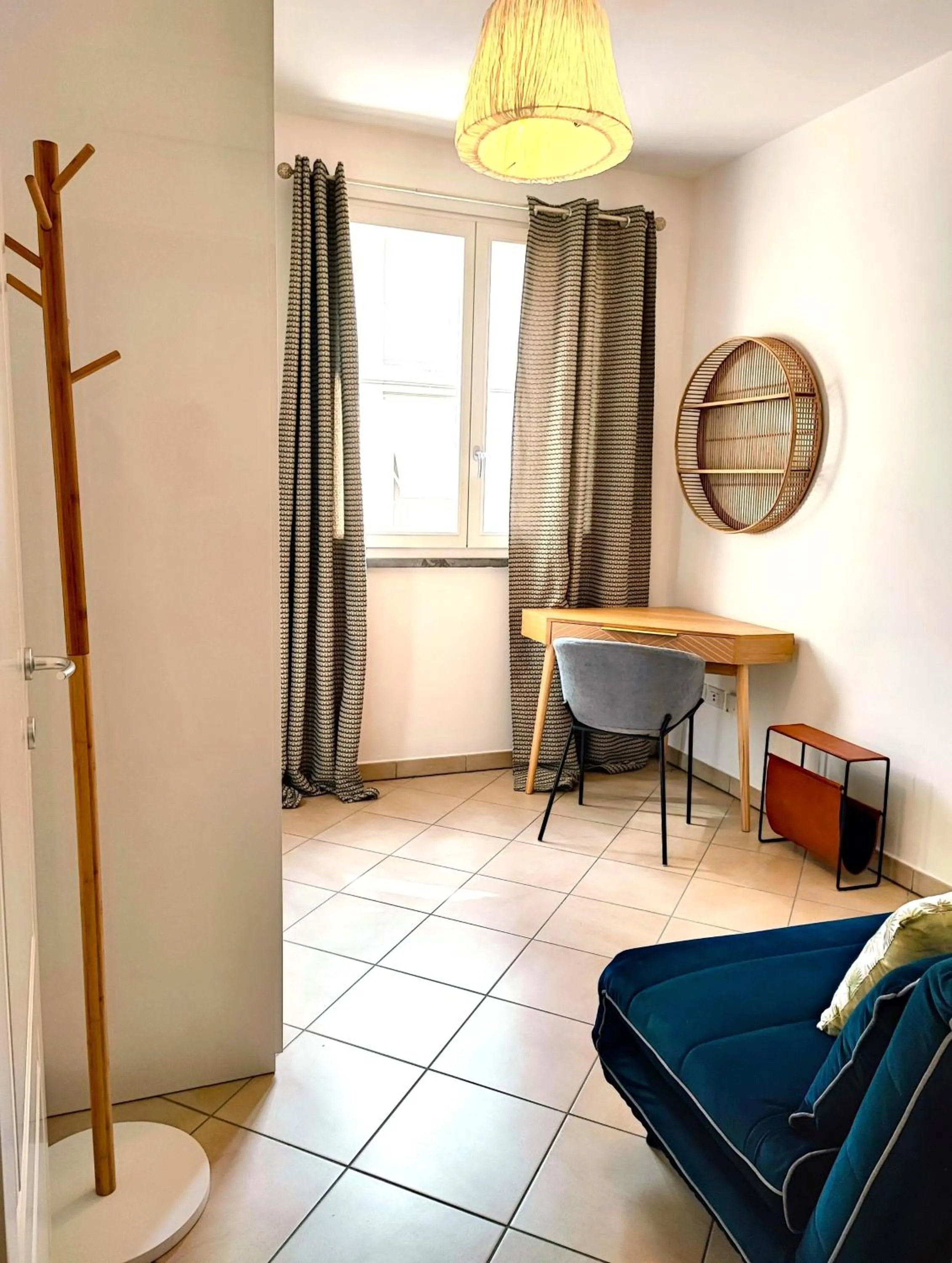 Seating area in Il Melograno Apartment (Centro Storico Prato)