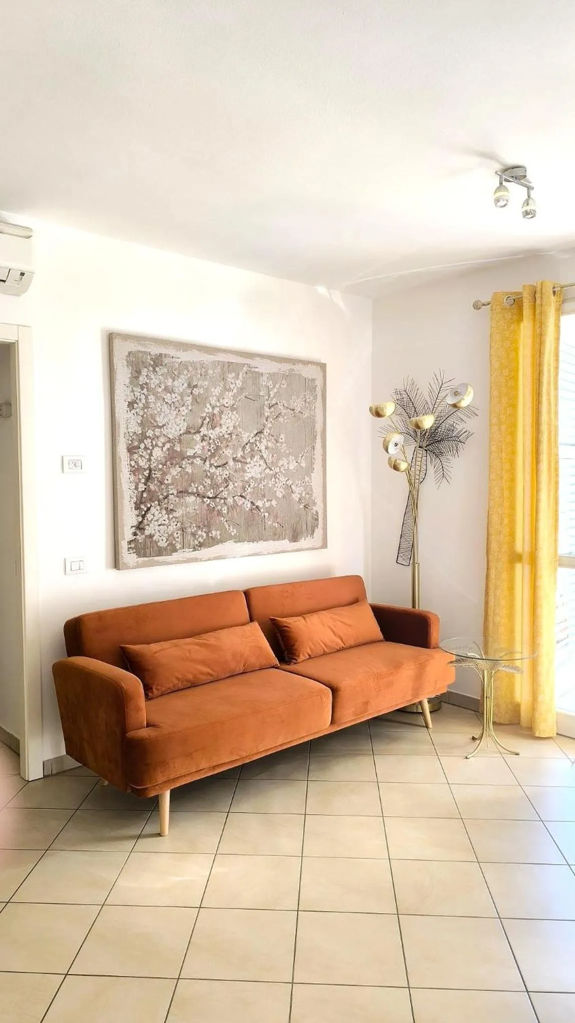 Bed in Il Melograno Apartment (Centro Storico Prato)