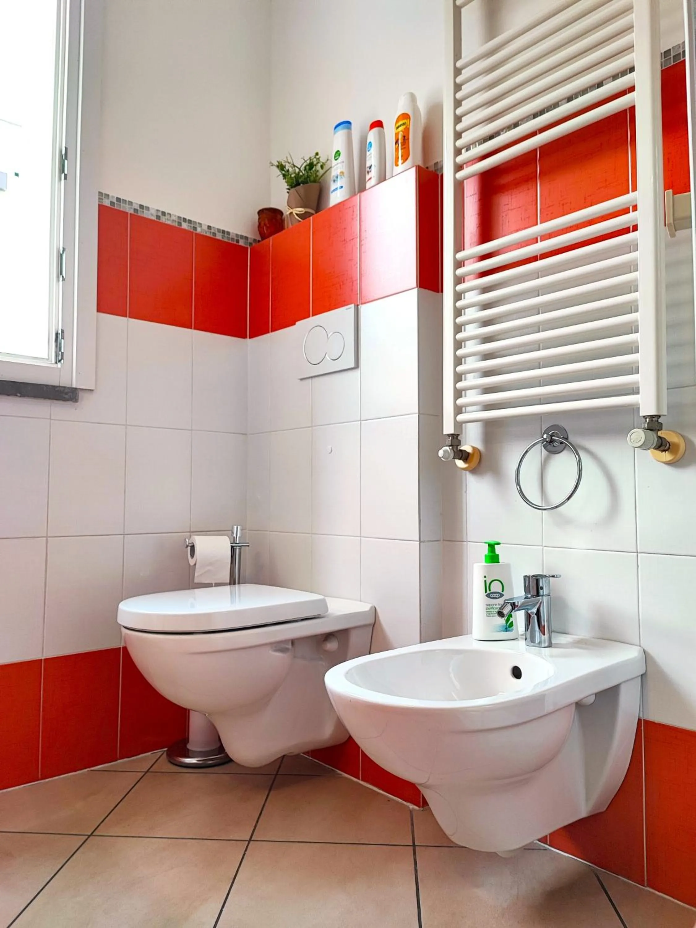 Bathroom in Il Melograno Apartment (Centro Storico Prato)