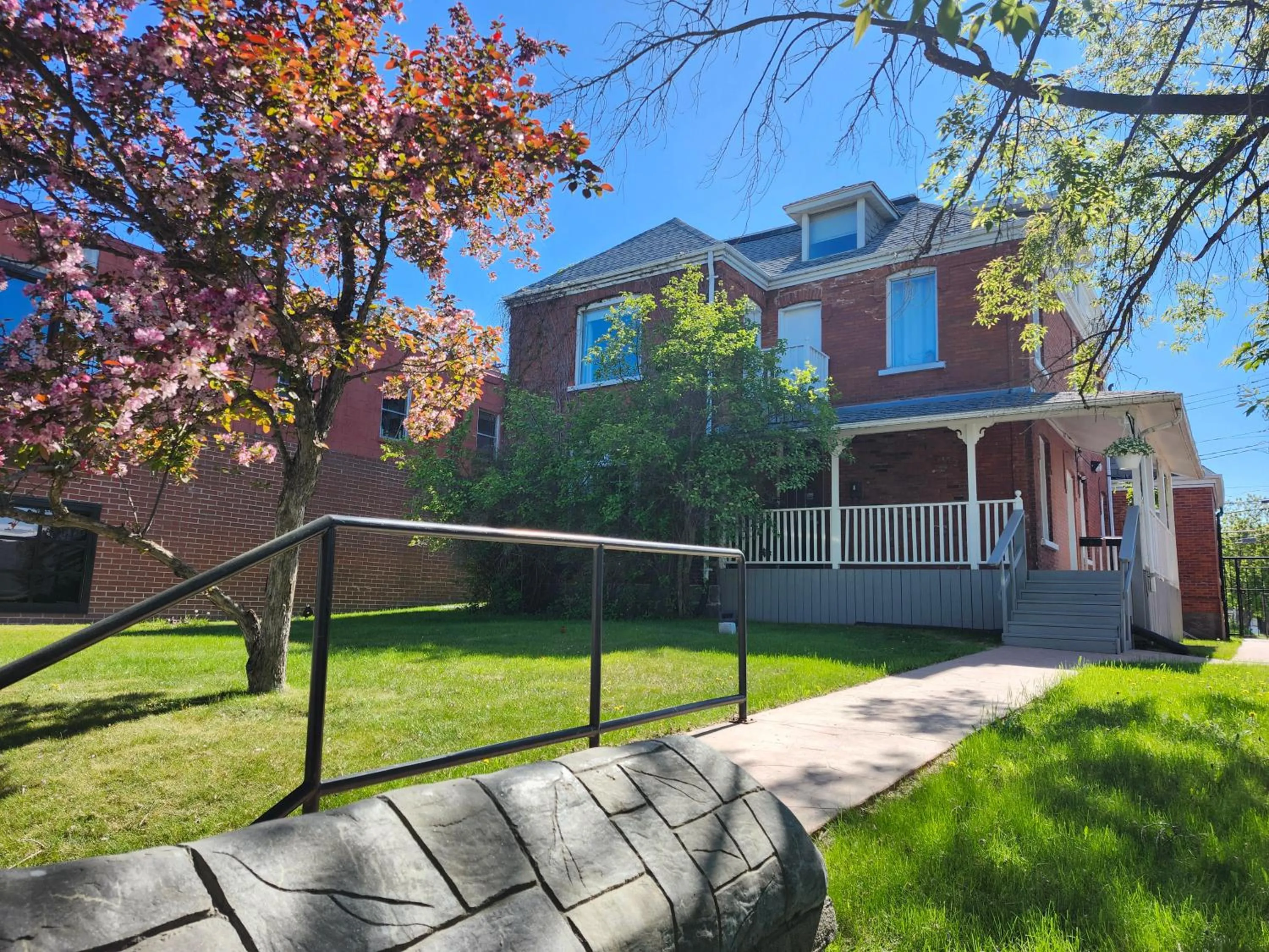 Property building in Stone House Kenora