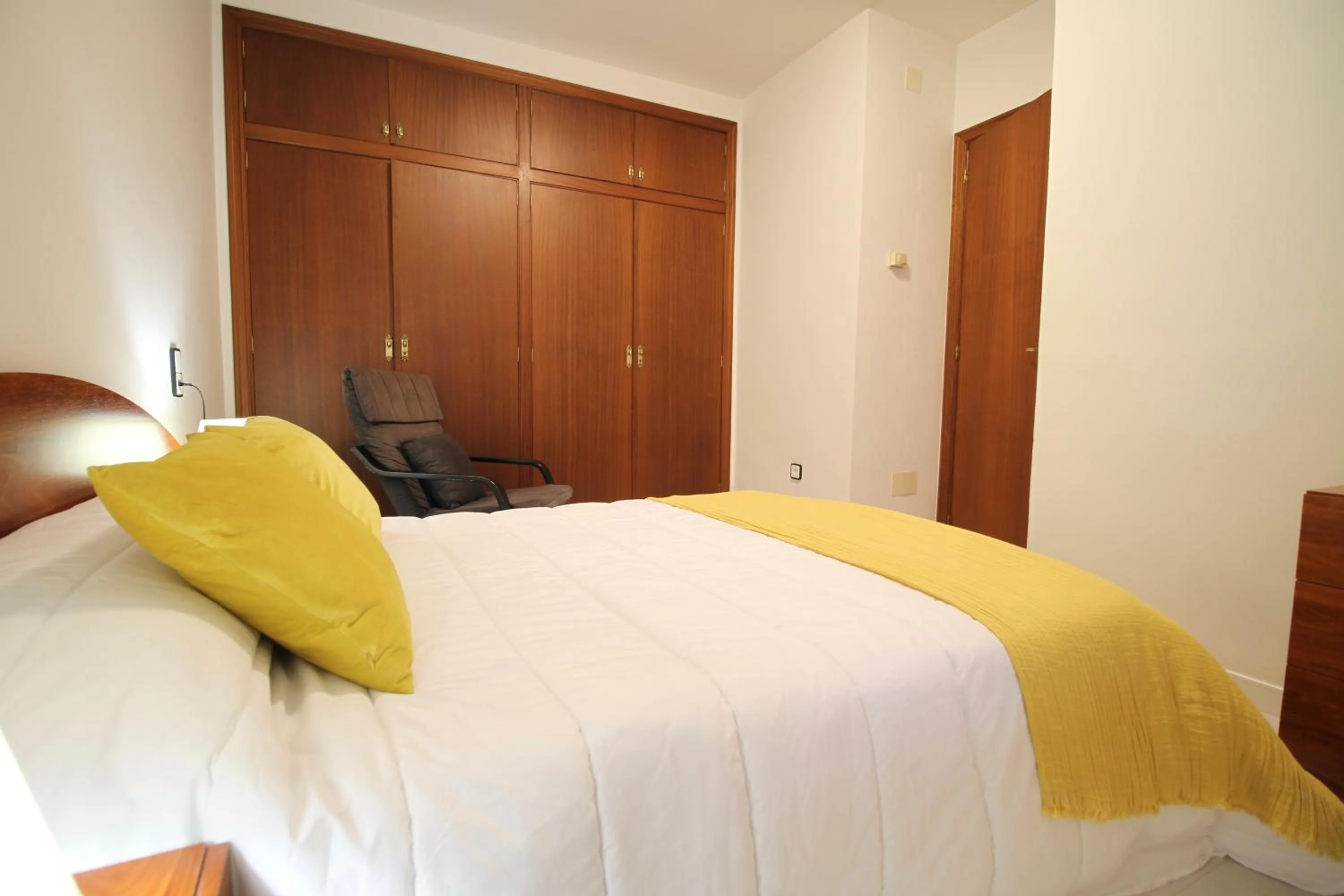 Bedroom, Bed in Mediterranean Way - Anguera