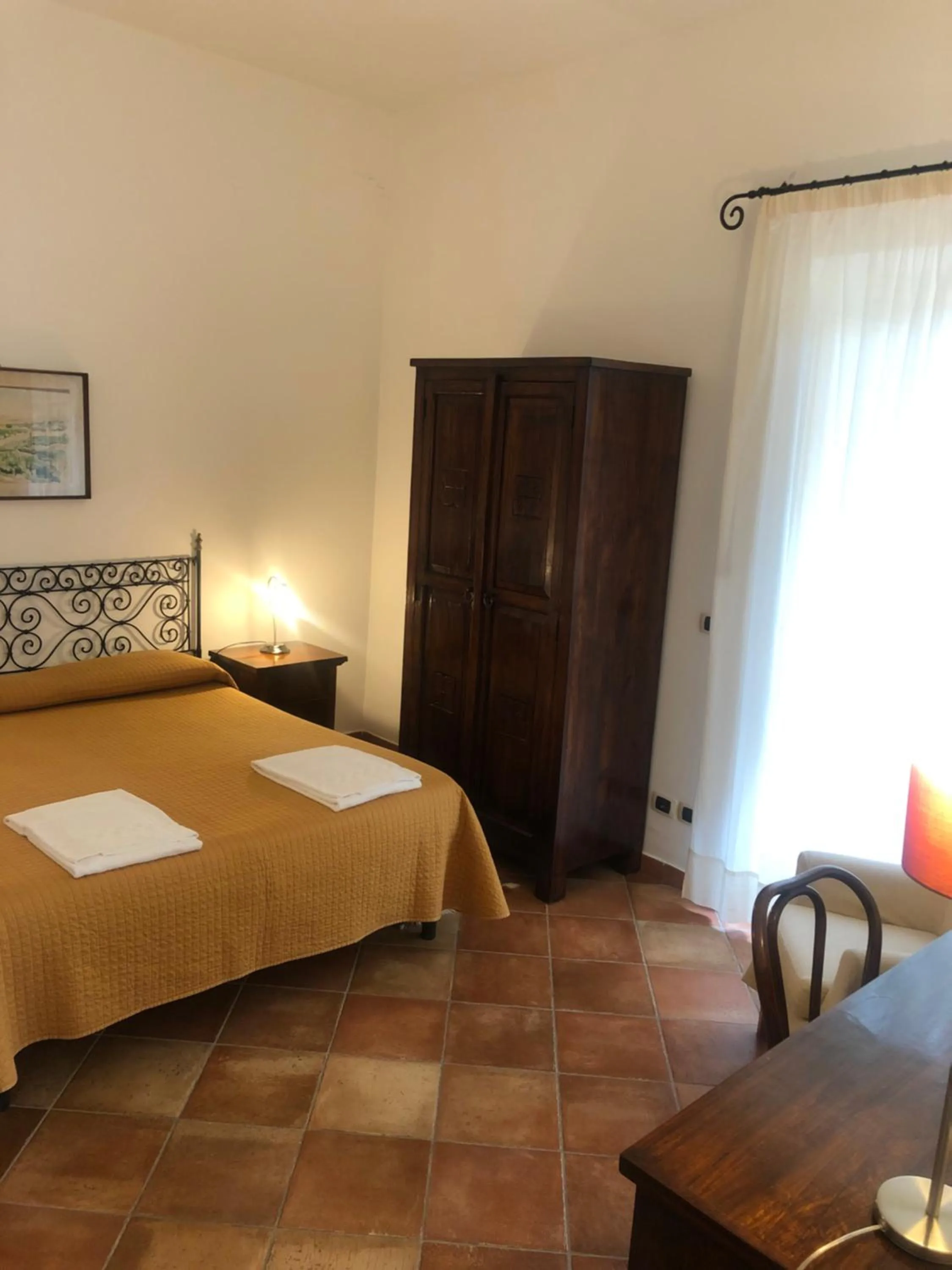 Bed in Torre Archirafi Resort