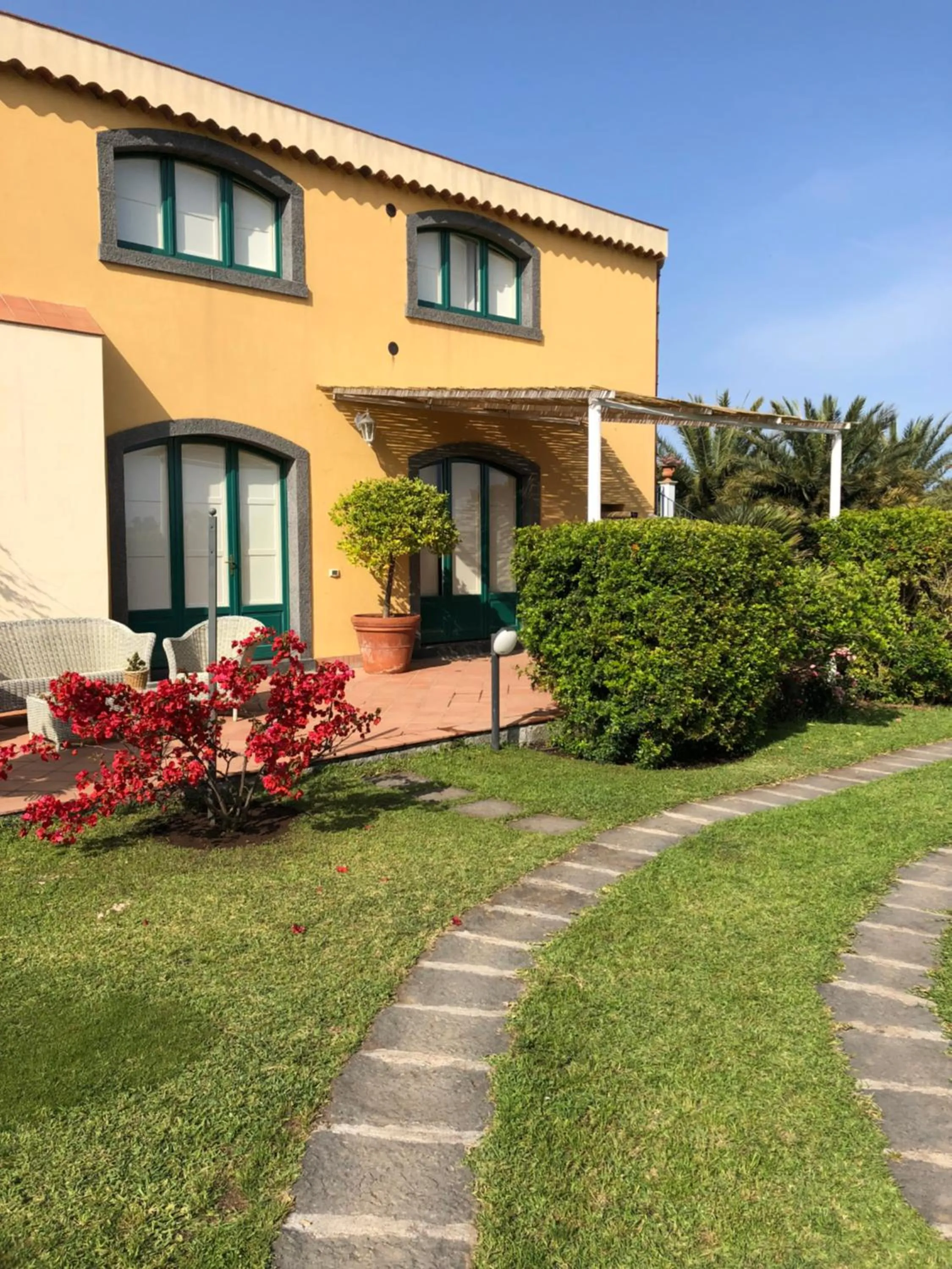 Photo of the whole room in Torre Archirafi Resort