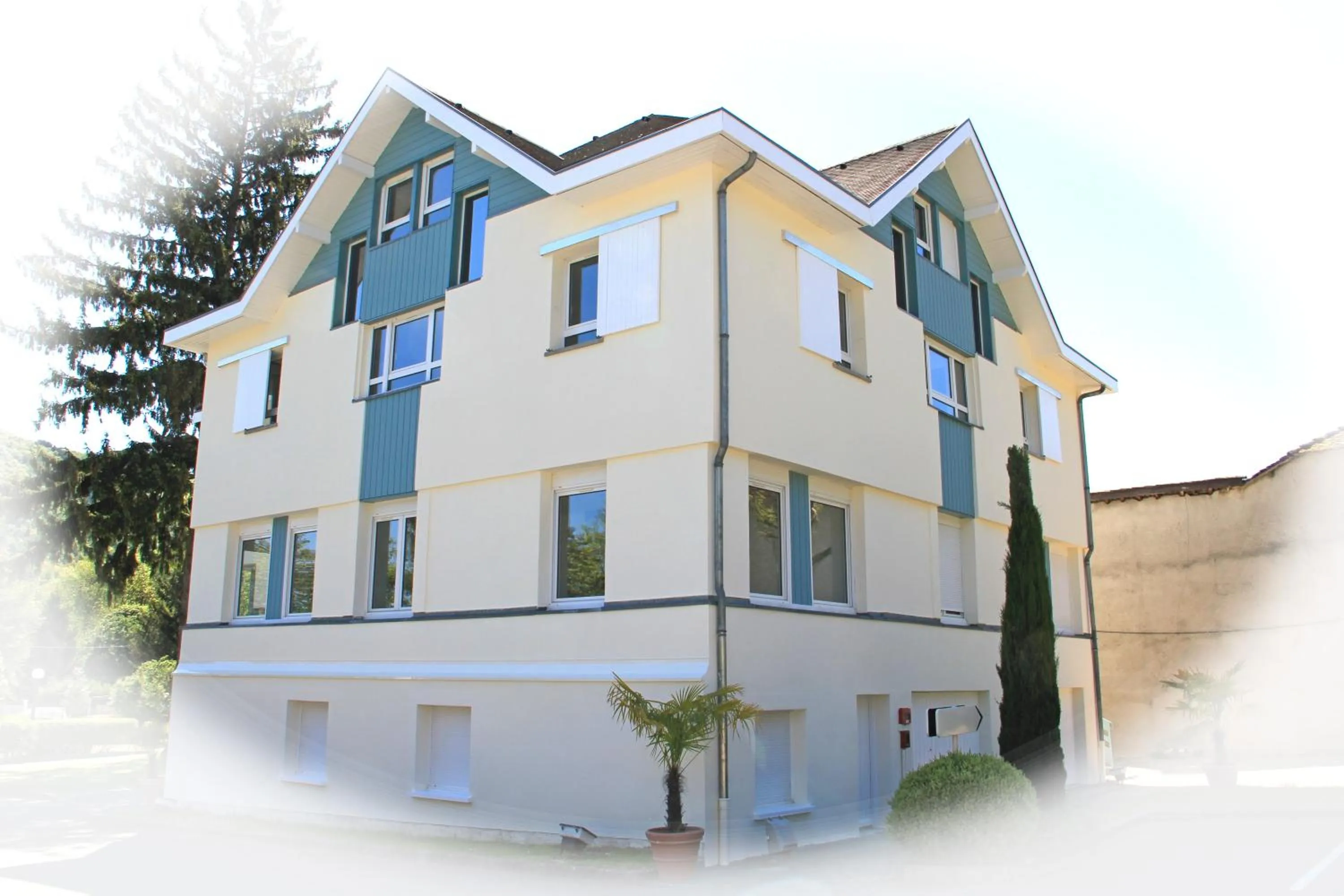 Facade/entrance in Beau Rivage