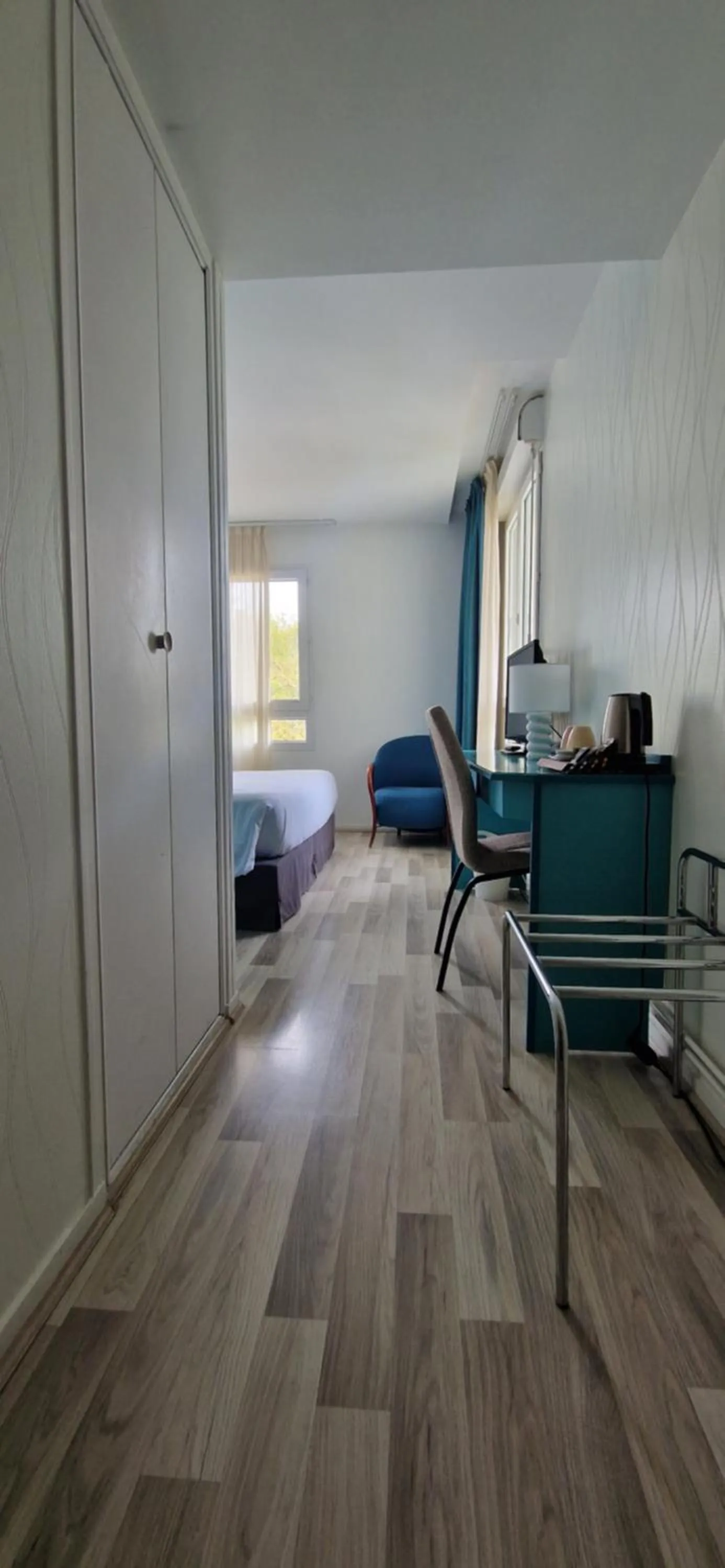 Photo of the whole room, Bed in Beau Rivage