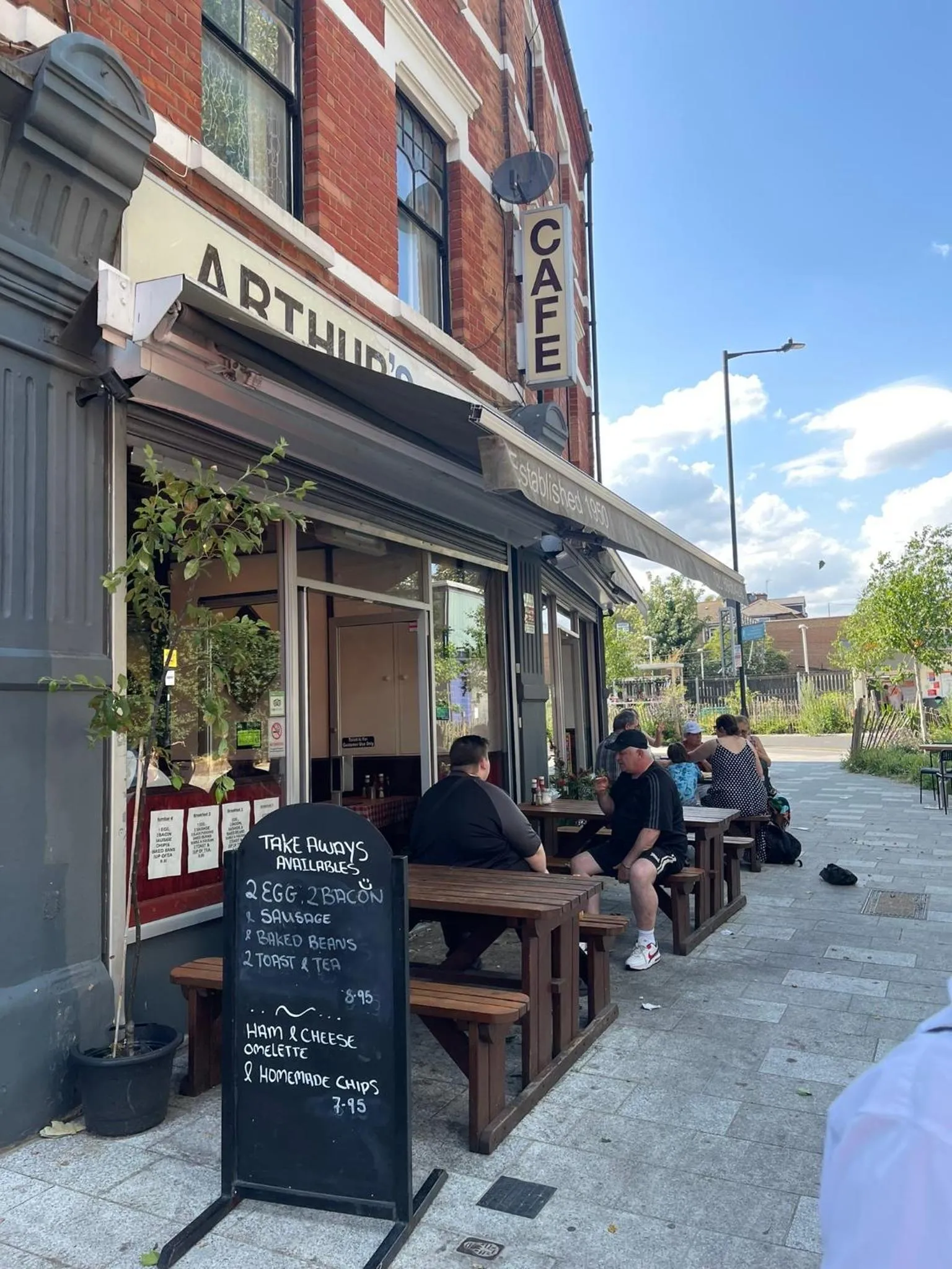 Restaurant/places to eat in Chamberlayne Inn