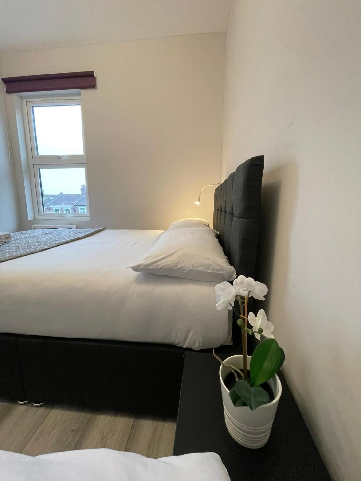 Bed in Chamberlayne Inn