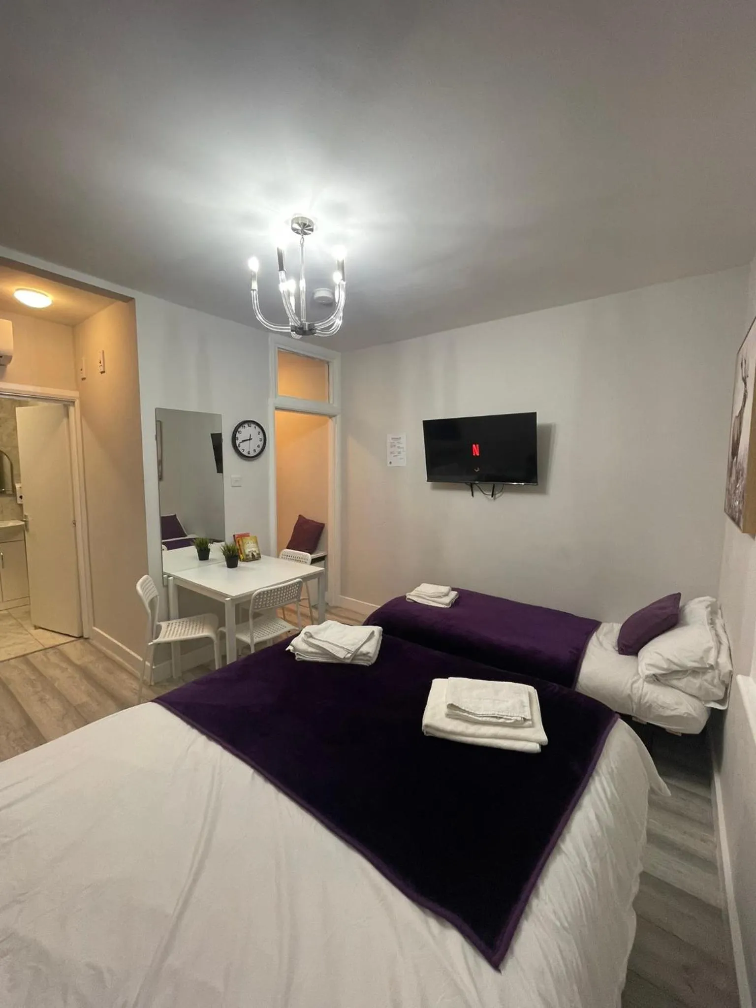 Bedroom, Bed in Chamberlayne Inn