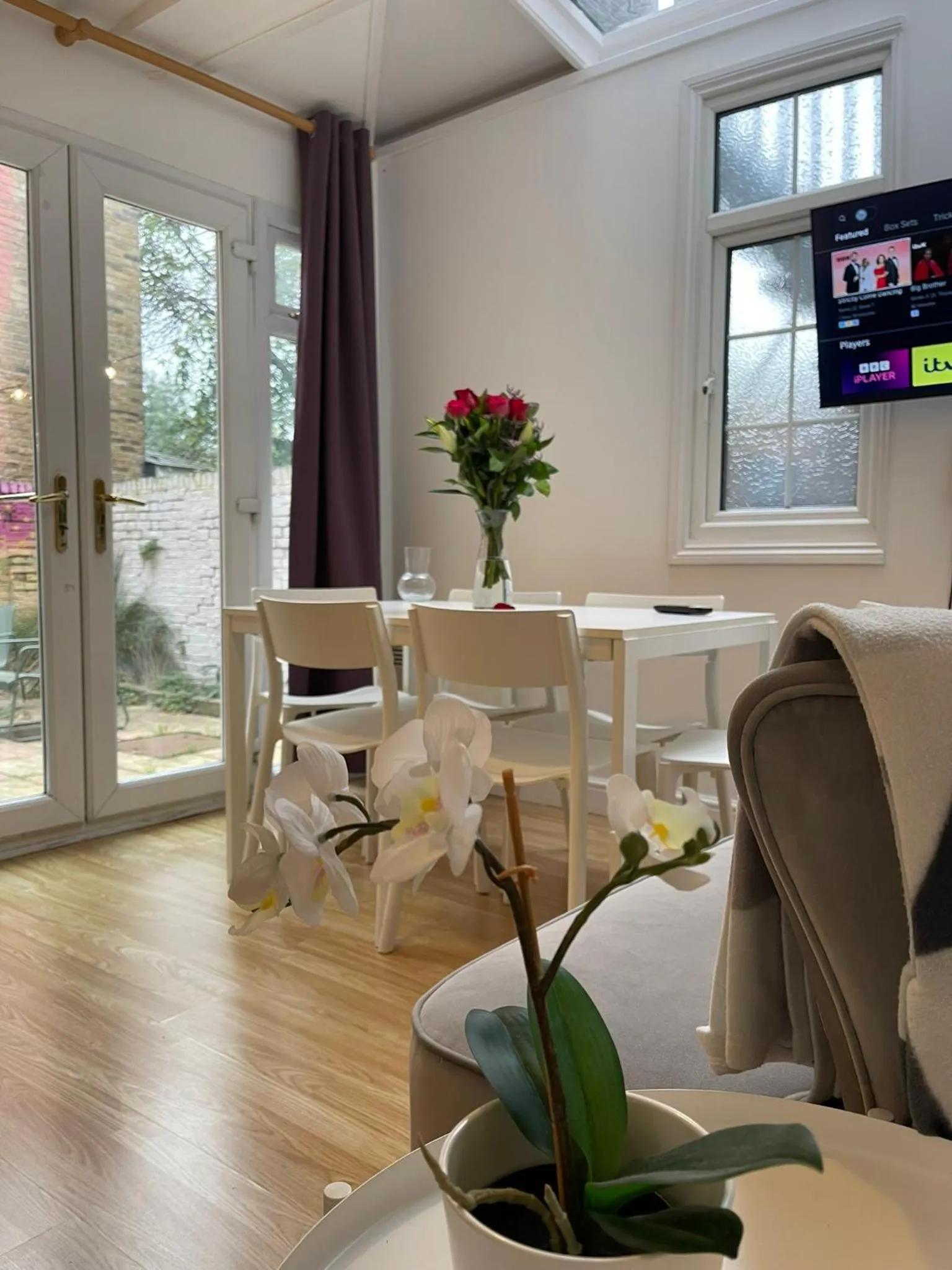 TV and multimedia in Chamberlayne Inn