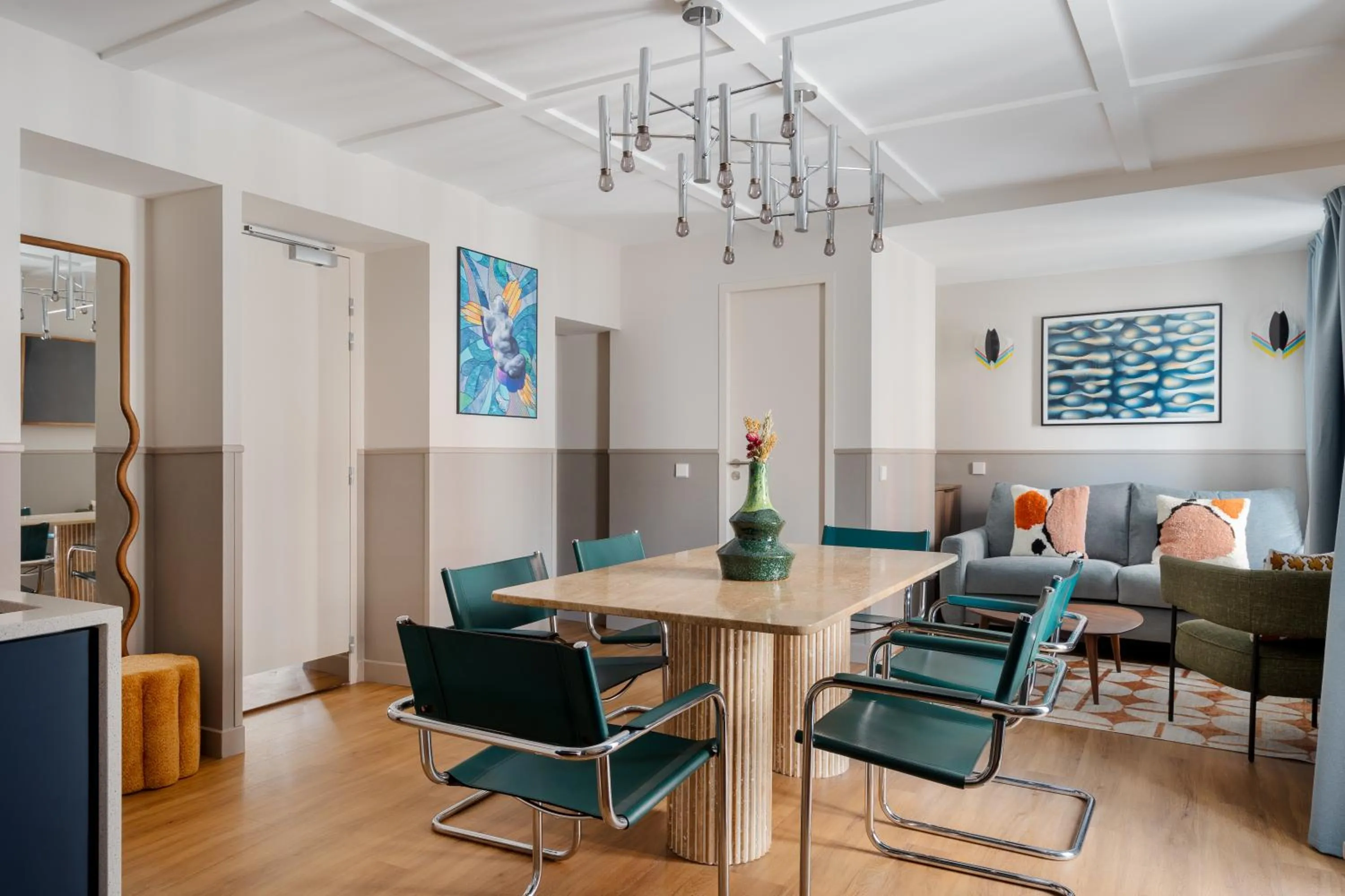 Living room in Edgar Suites Montmartre - Paul Albert