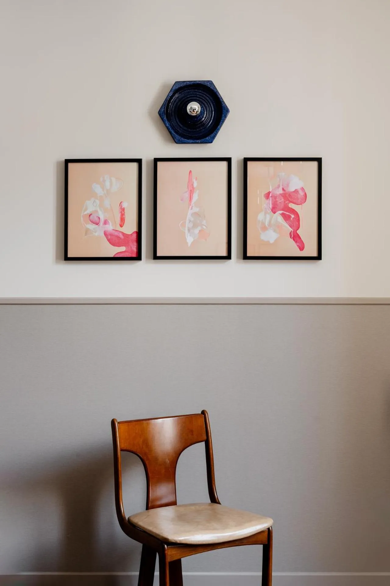 Decorative detail in Edgar Suites Montmartre - Paul Albert