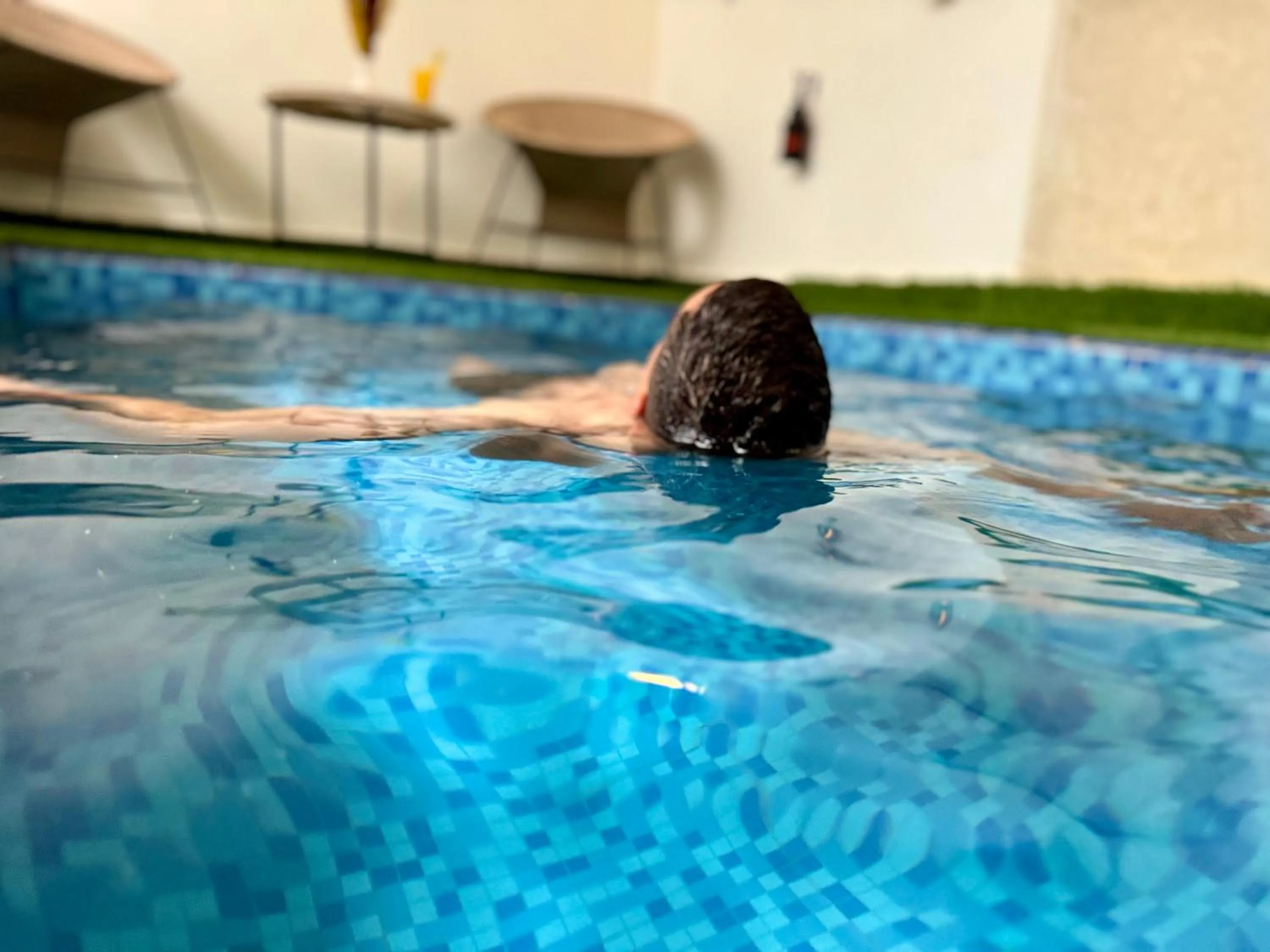 Swimming pool in Riad Iklil