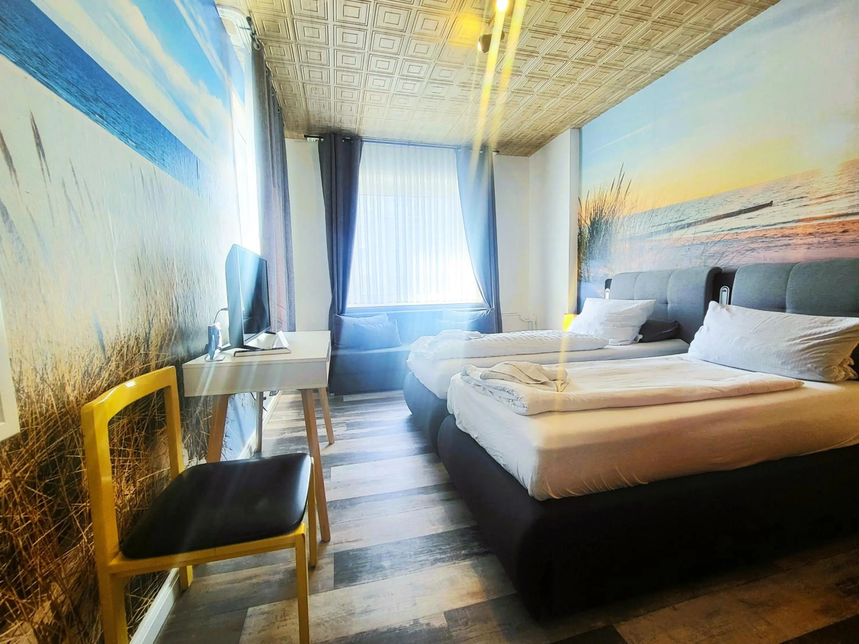 Bed in City Center Hotel Garni Cuxhaven