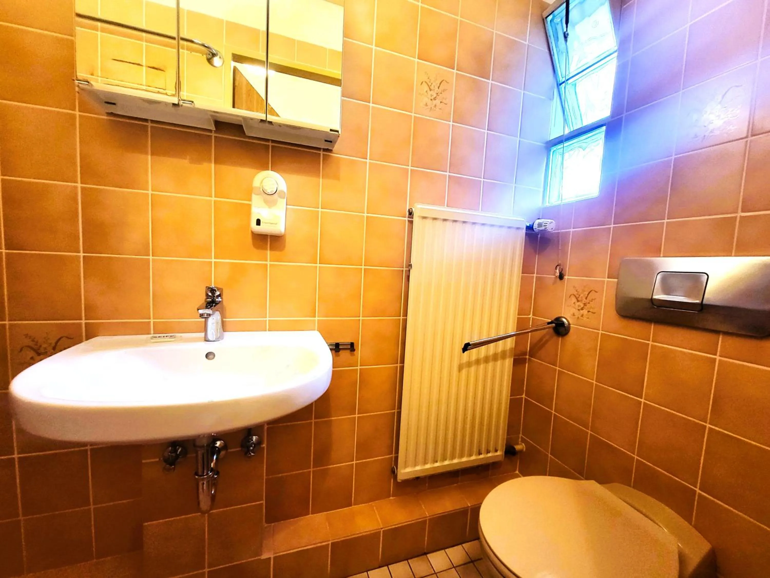 Bathroom in City Center Hotel Garni Cuxhaven