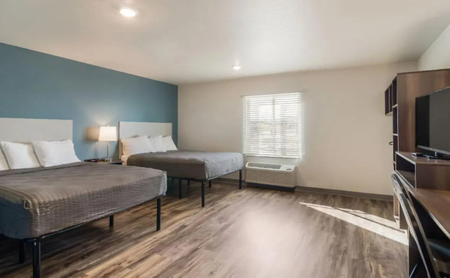 Queen Suite with Two Queen Beds - Non Smoking in WoodSpring Suites Ashland - Richmond North Queen Suite with Two Queen Beds - Non Smoking in WoodSpring Suites Ashland - Richmond North