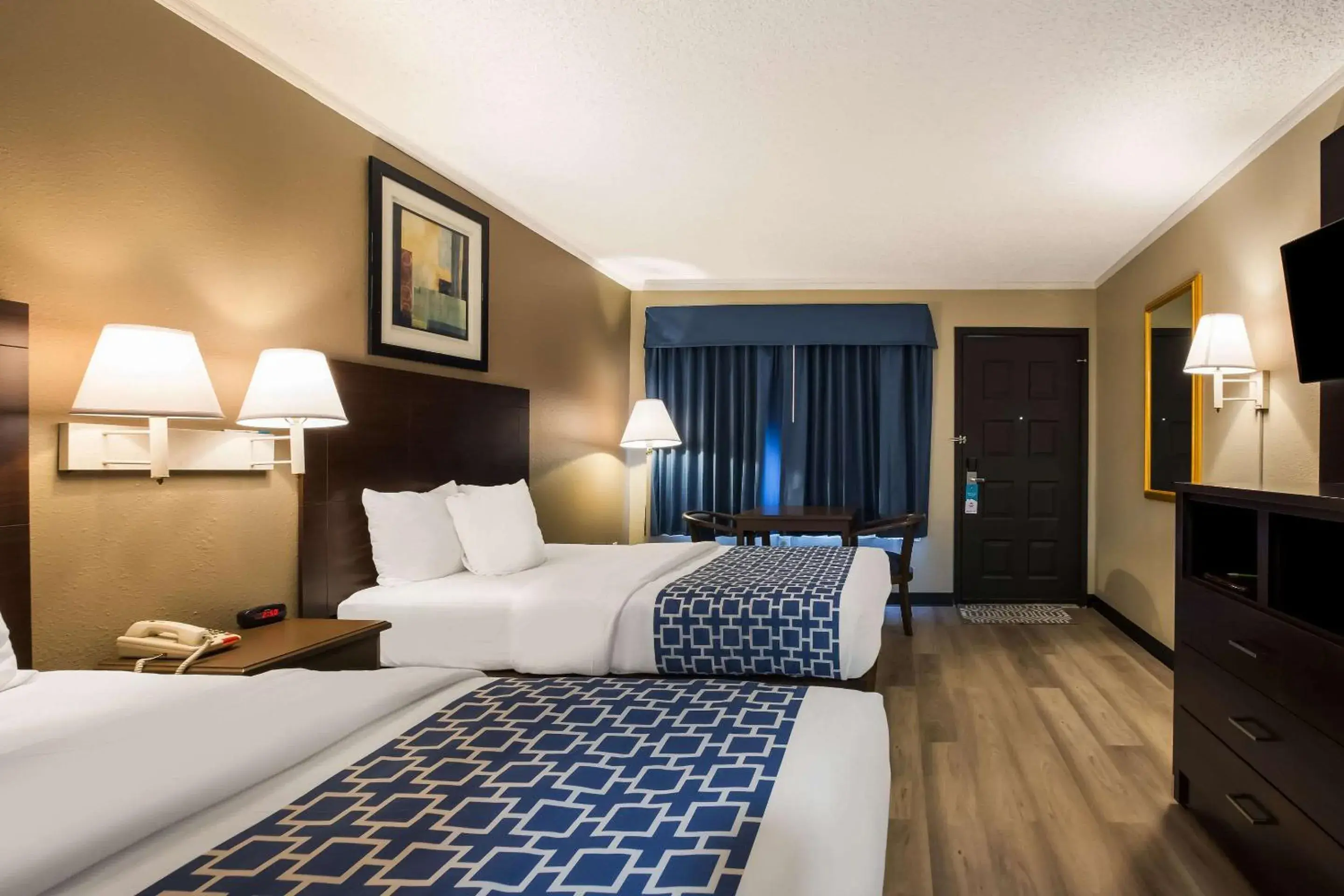 Bedroom, Bed in Suburban Studios Millville Bedroom, Bed in Suburban Studios Millville