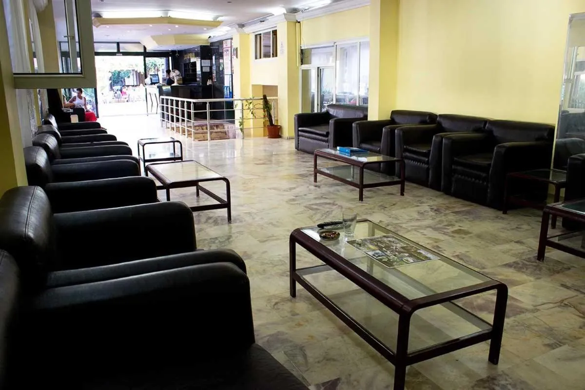 Seating area in Ares City Hotel