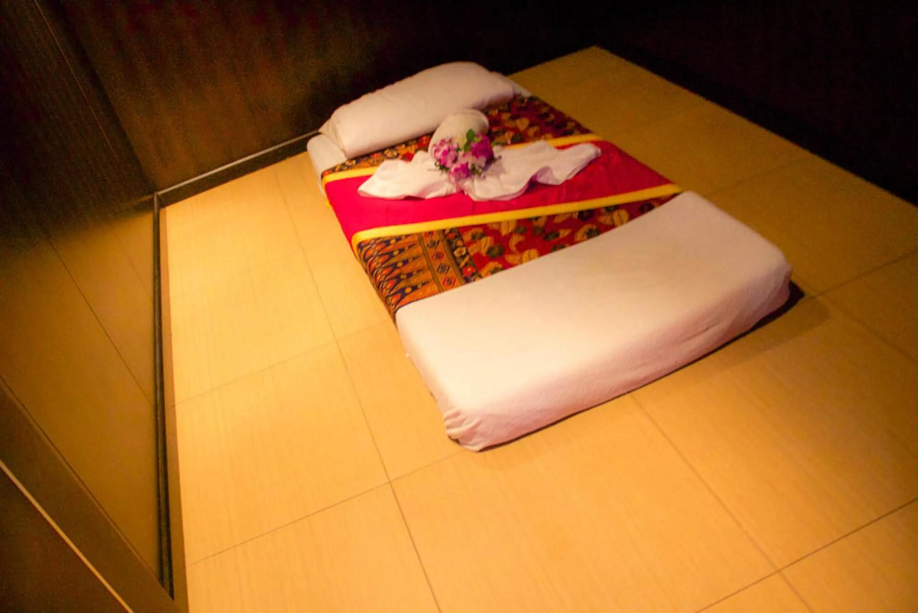 Massage in Royal Phoenicia Hotel