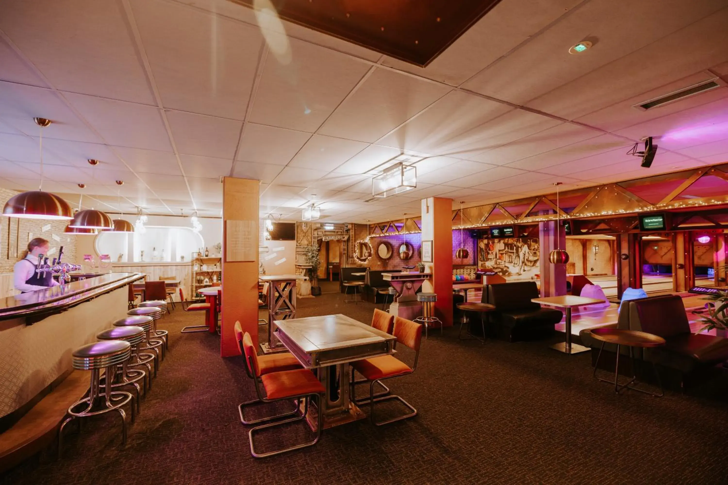 Bowling in Hotel De Oringer Marke & Stee by Flow Bowling in Hotel De Oringer Marke & Stee by Flow