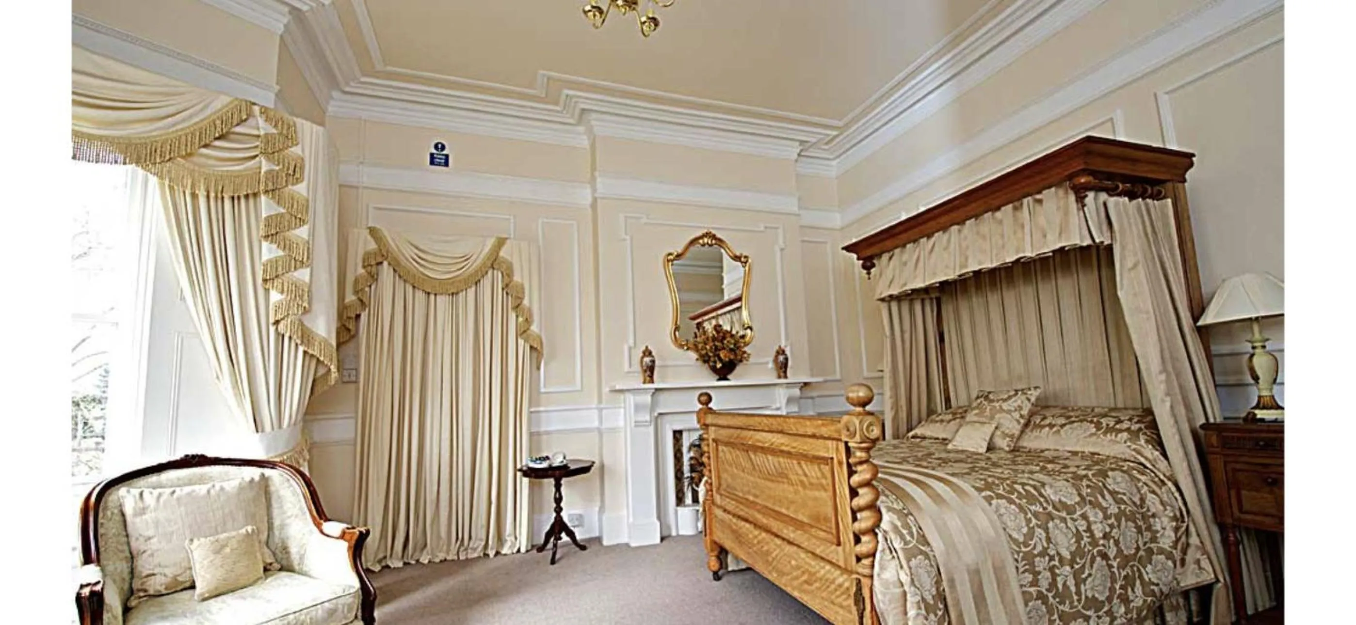 Bed in Munstone House