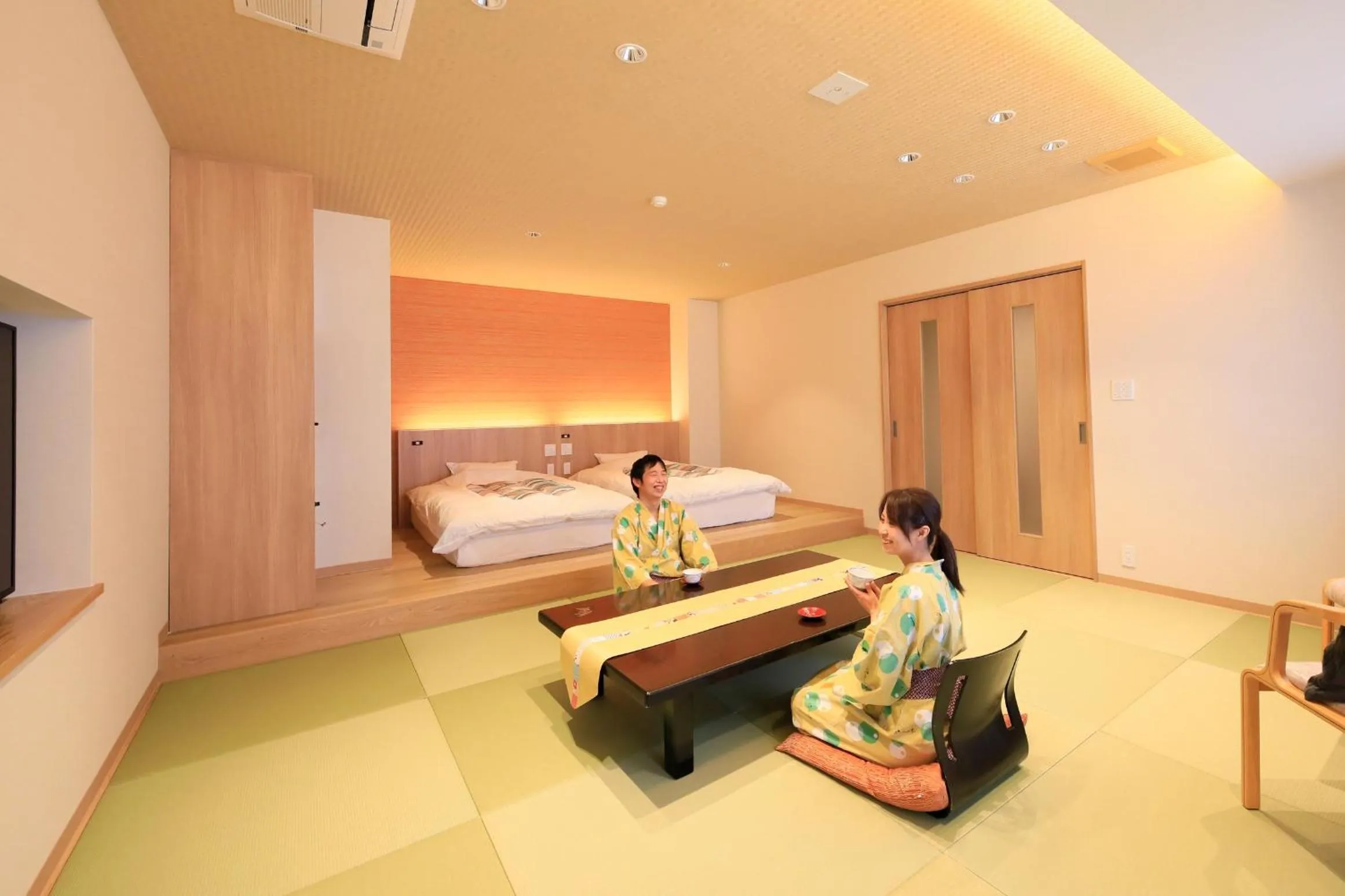 Photo of the whole room, Bed in Yuyado Mikannoki