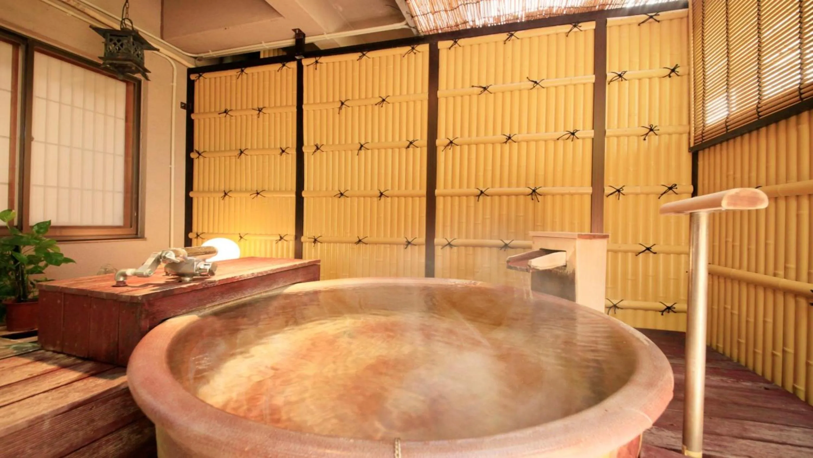 Hot Spring Bath in Yuyado Mikannoki