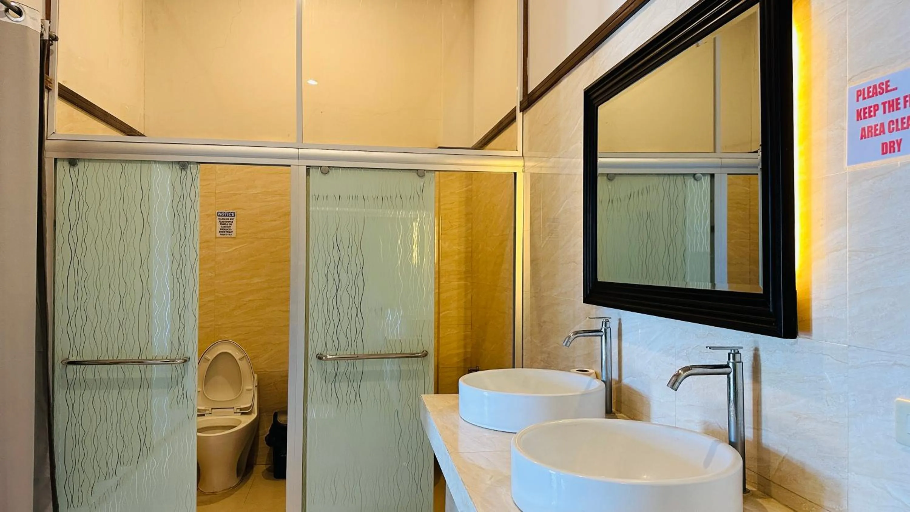 Toilet in Tugsaw Resort