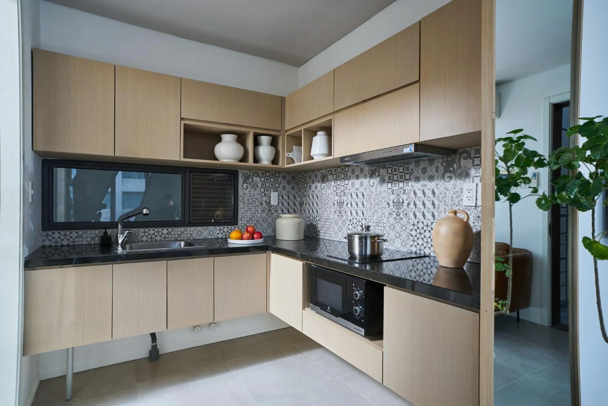Kitchen or kitchenette in Express by M Village Nguyễn Văn Thủ