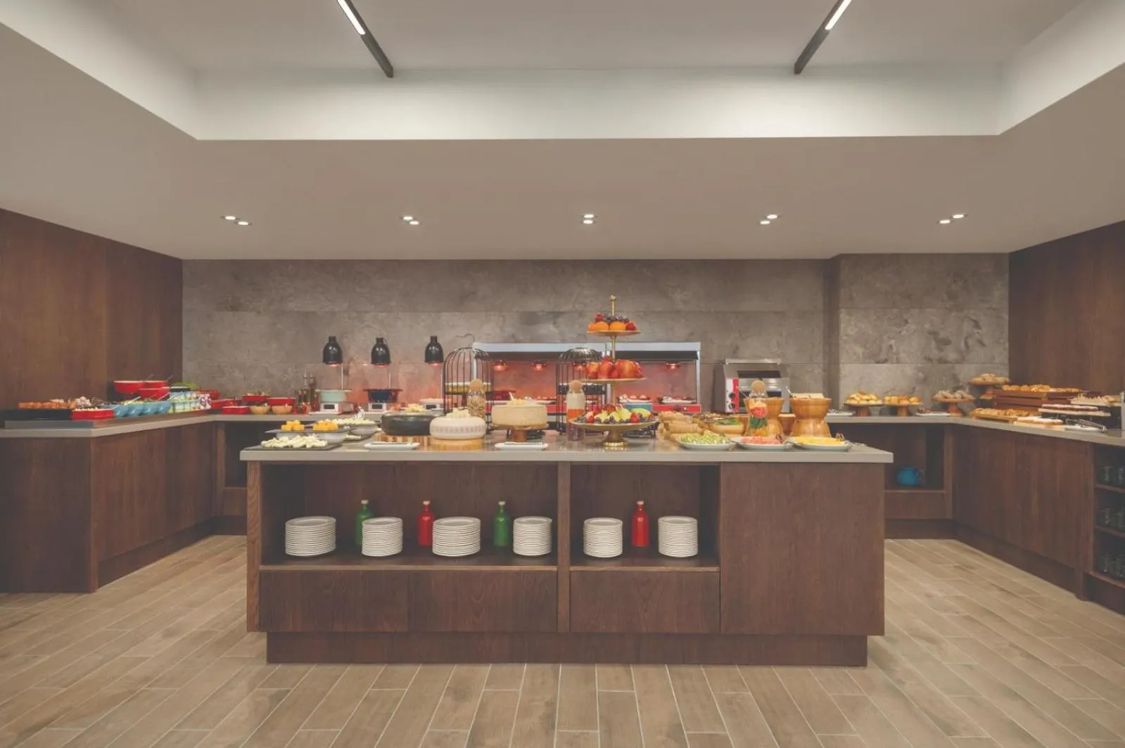 Restaurant/places to eat in Wyn Residence Batumi