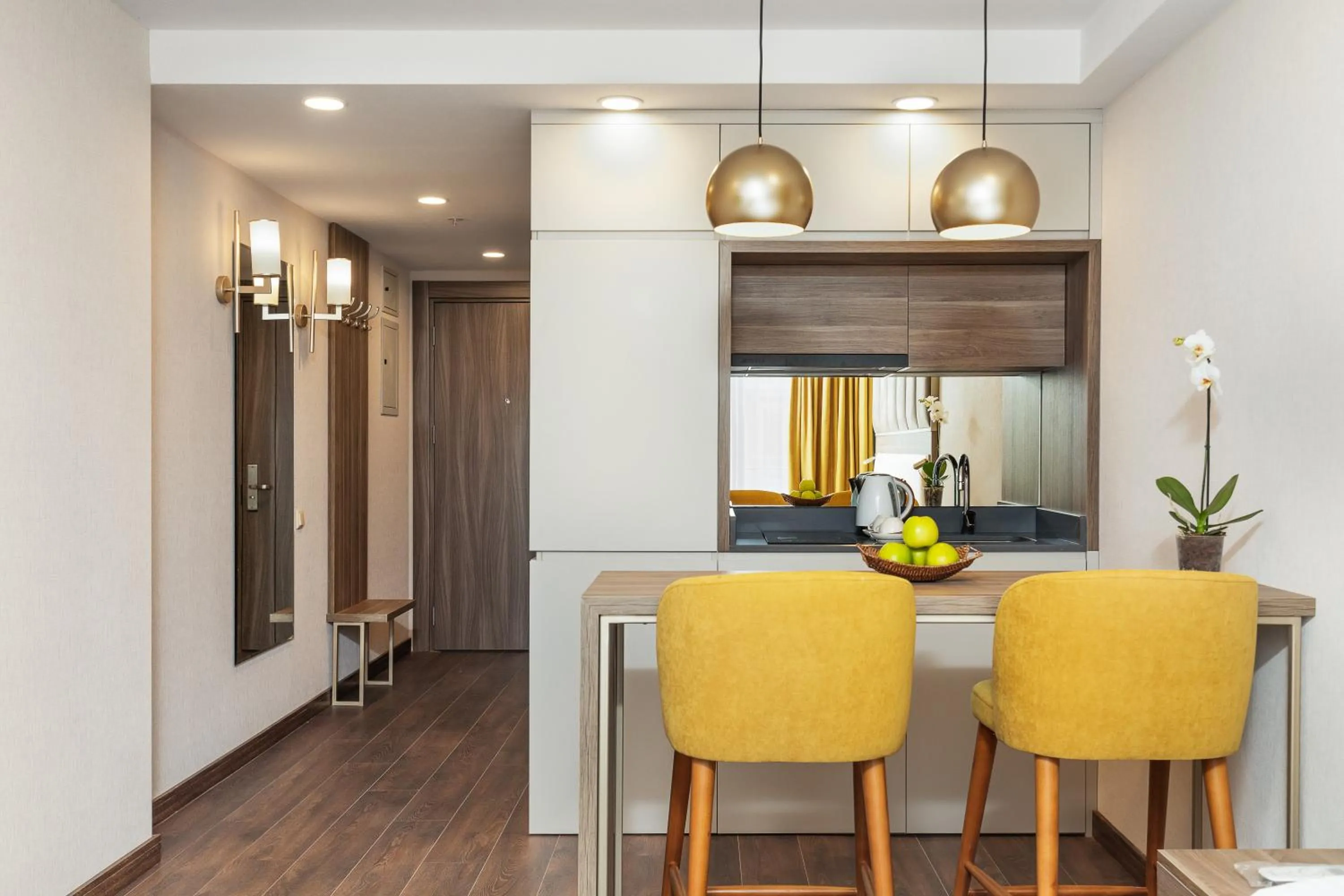 Dining area in Wyn Residence Batumi