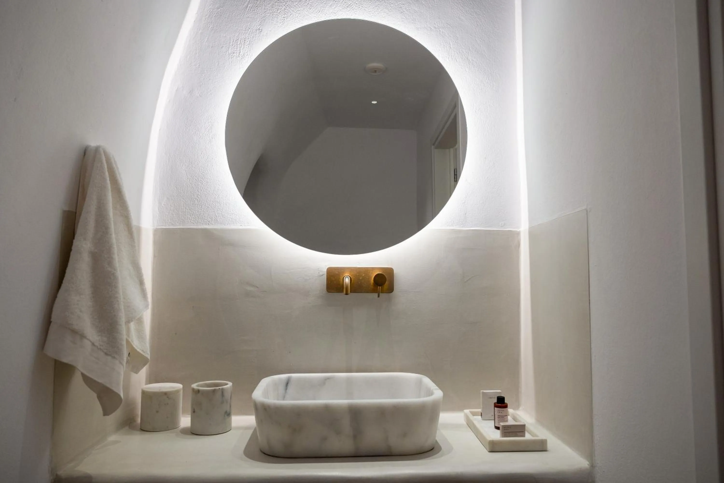 Bathroom in CASASUNSHA Hybrid Retreat Santorini