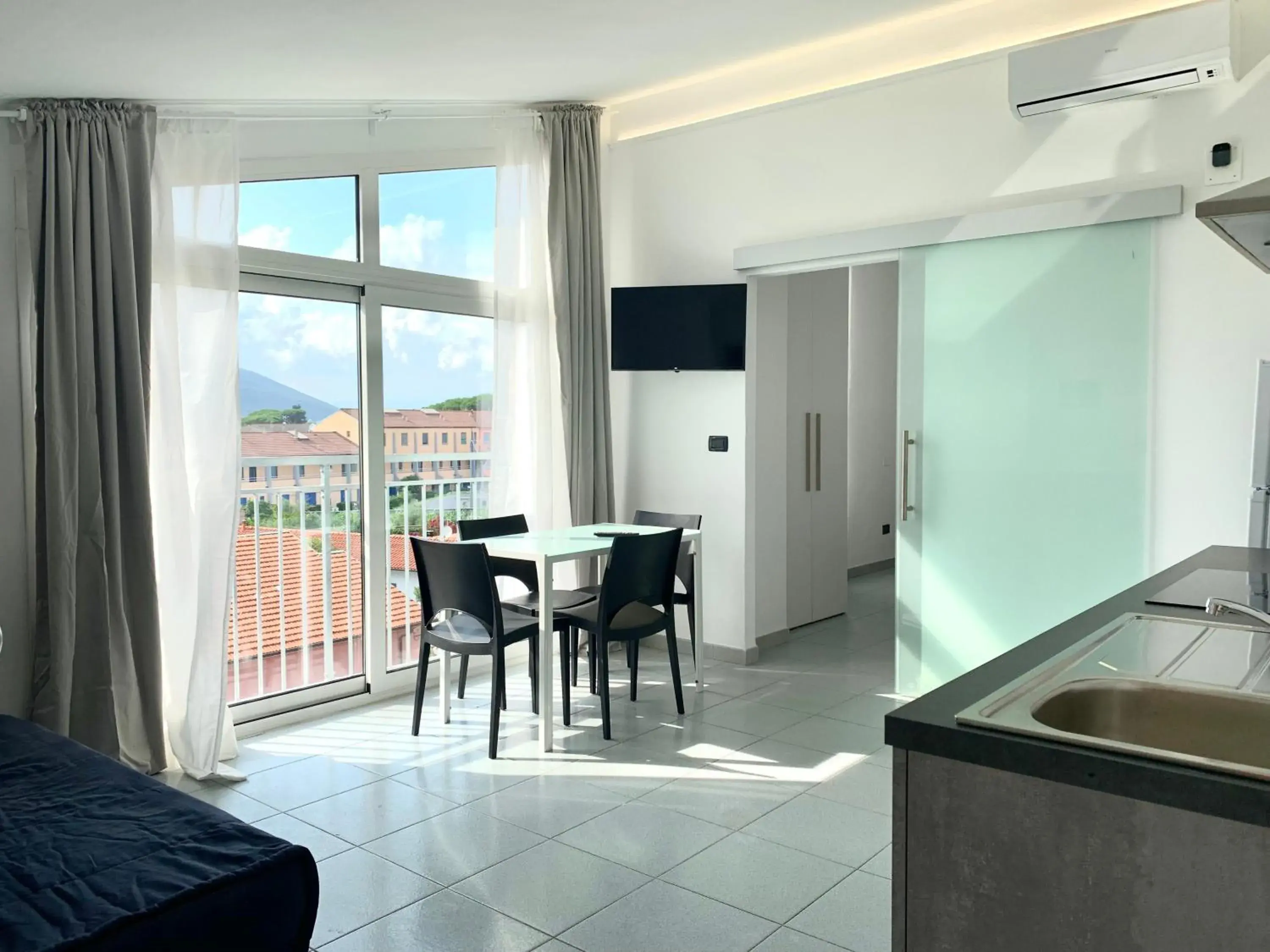 Standard Apartment in The AP Fiumaretta Standard Apartment in The AP Fiumaretta