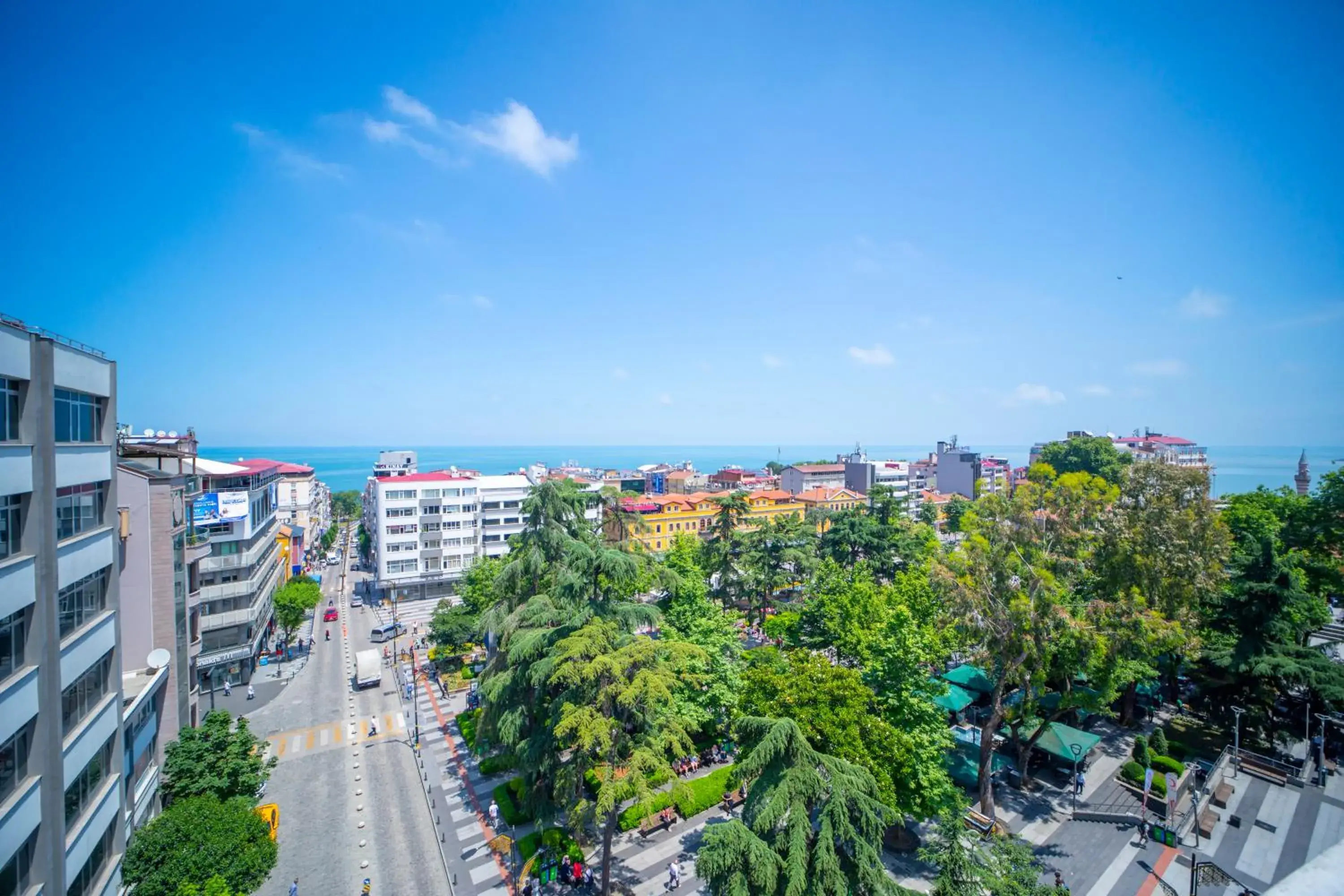 Property building in MELL City Suites Hotel Property building in MELL City Suites Hotel