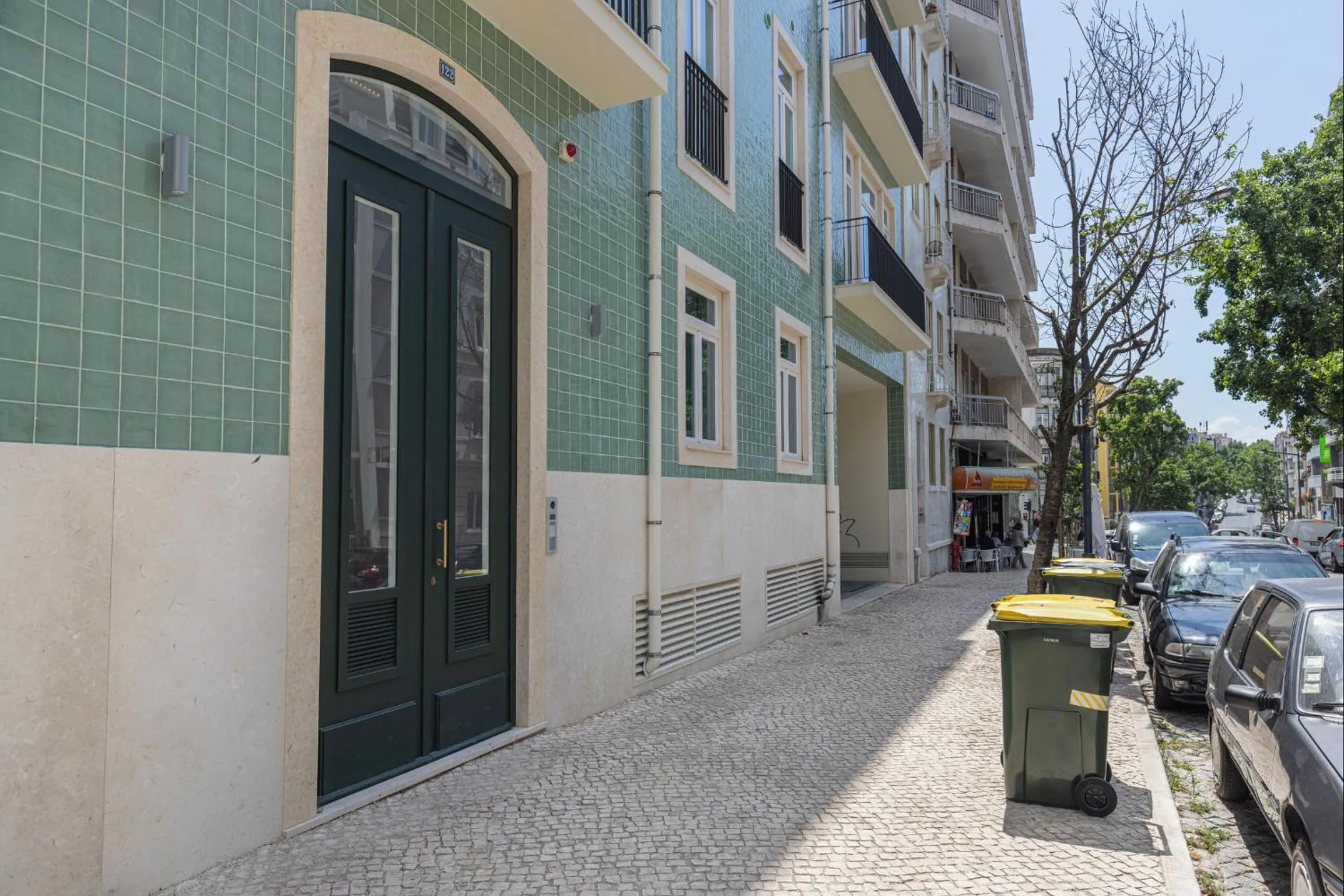 Property building in Radiant Apartment in City Center by LovelyStay