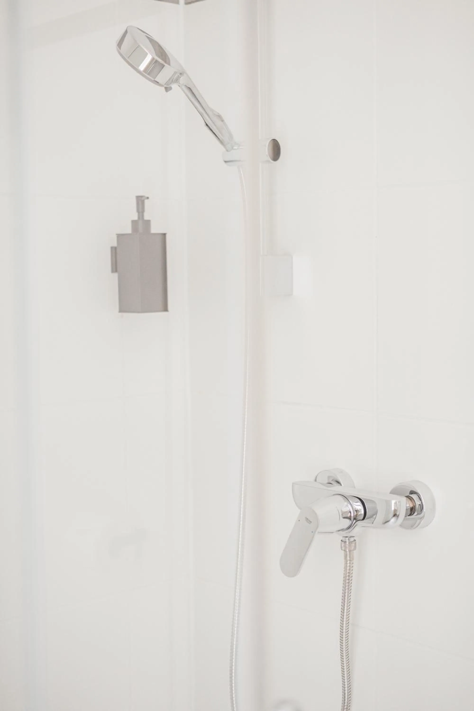 Self-Check-In Hotel Adlon