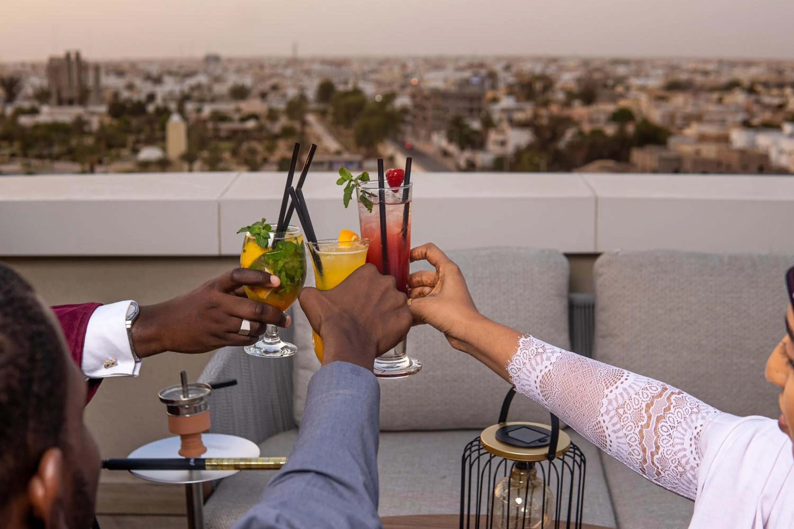 Food and drinks in FASQ Hotel