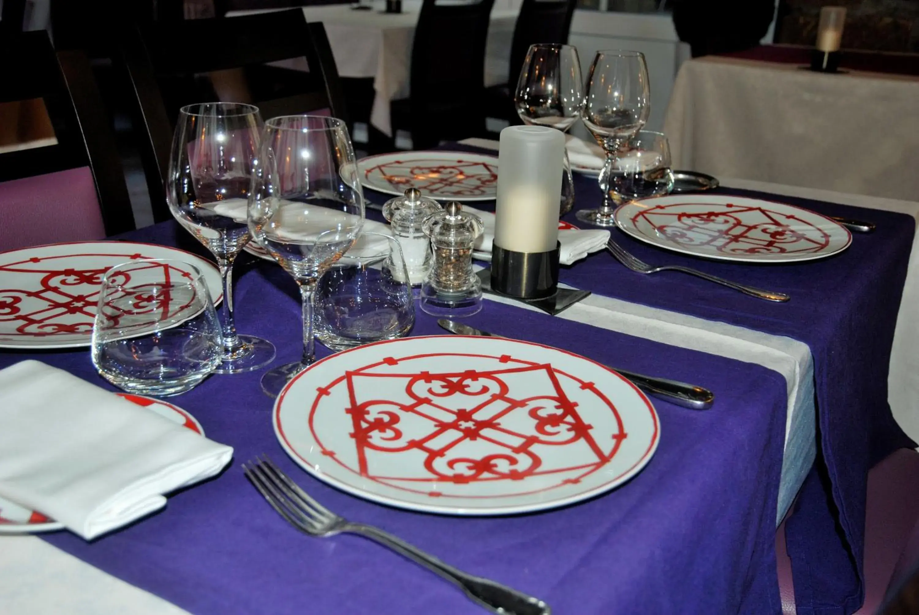 Restaurant/places to eat in Logis Grand Hotel Pelisson Restaurant/places to eat in Logis Grand Hotel Pelisson